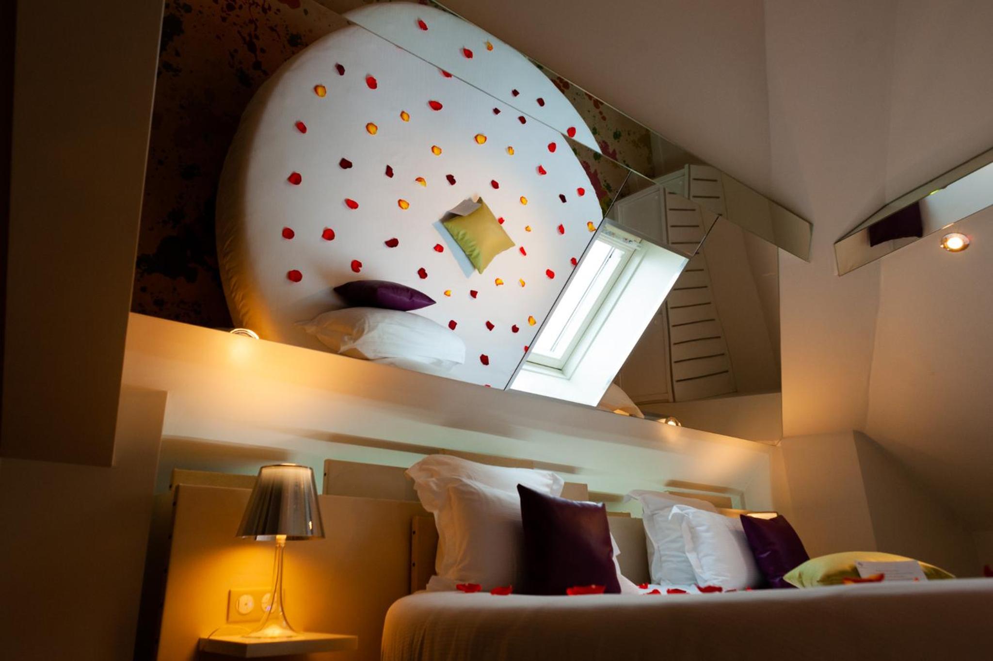 Atelier d'Artiste Room - With Jacuzzi