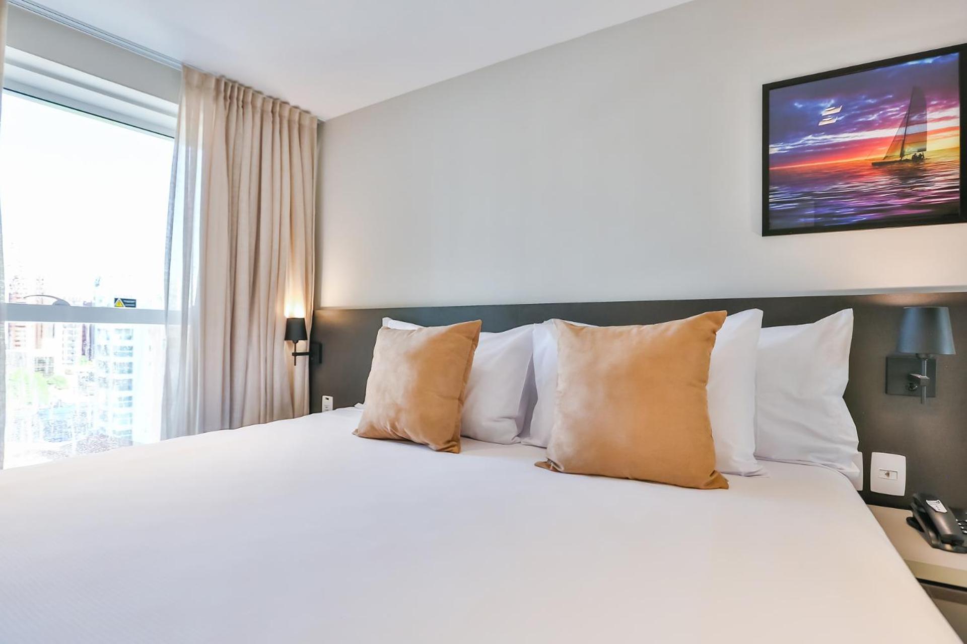 Luxury Double Suite thumbnail 6