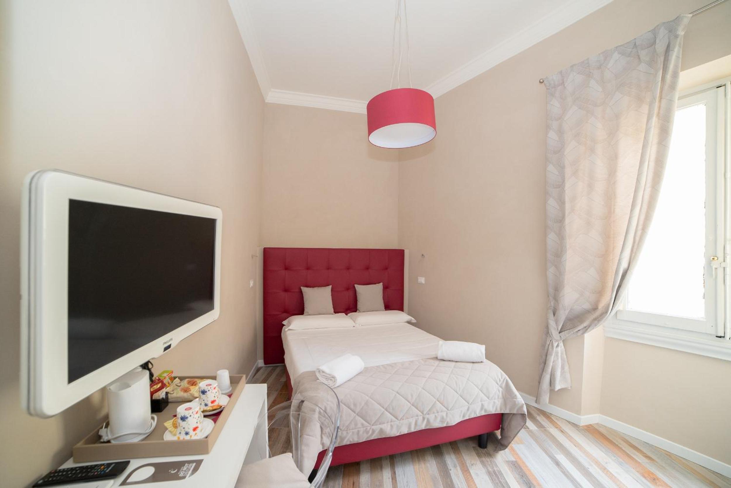 Deluxe Single Room