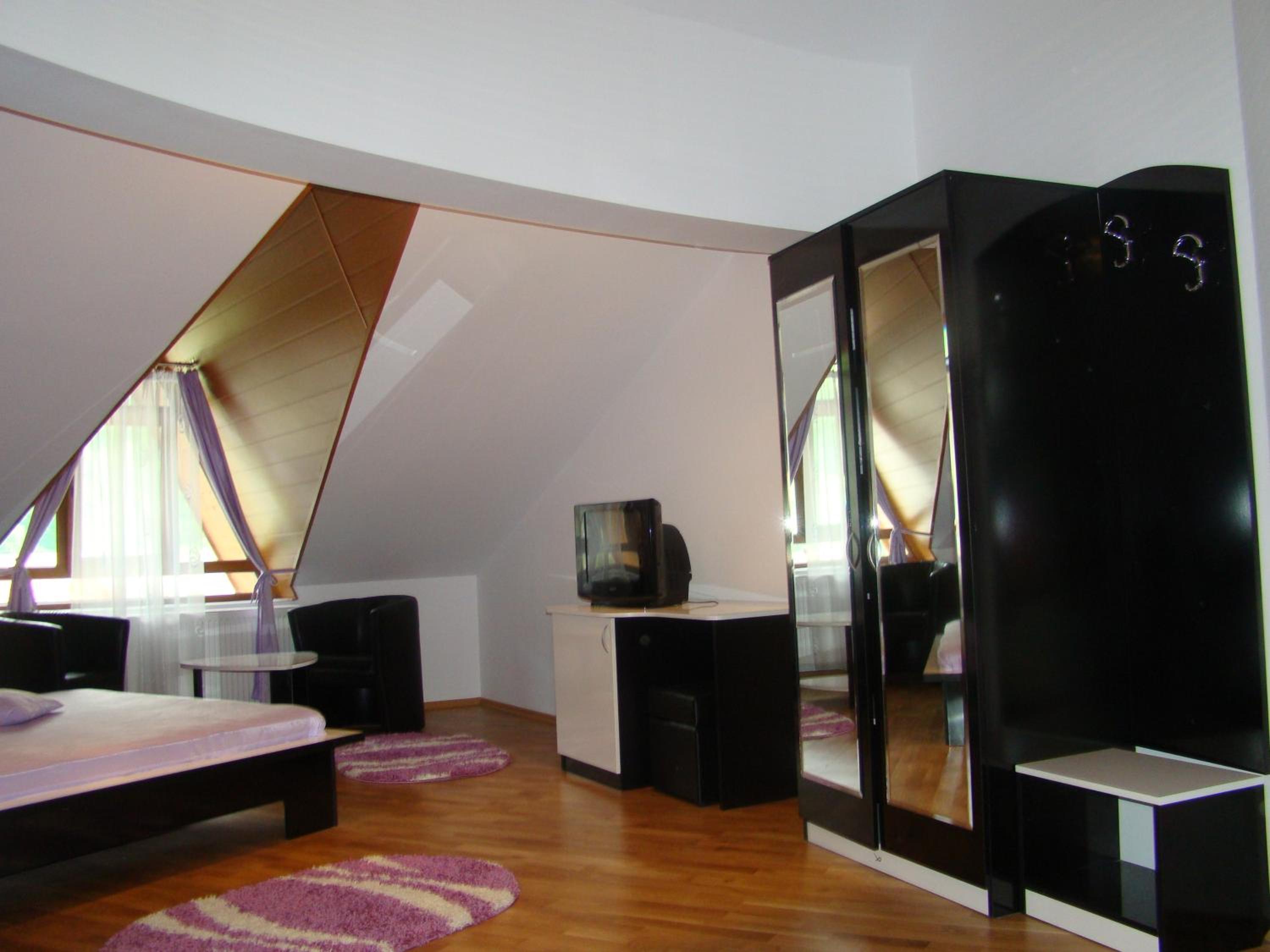 Superior Double Room - Photo 7