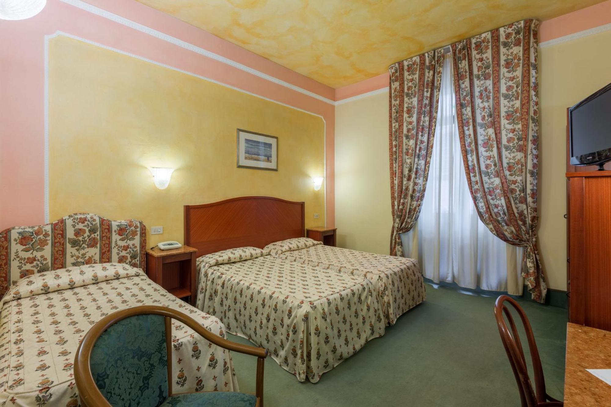 Standard Triple Room - Photo 3