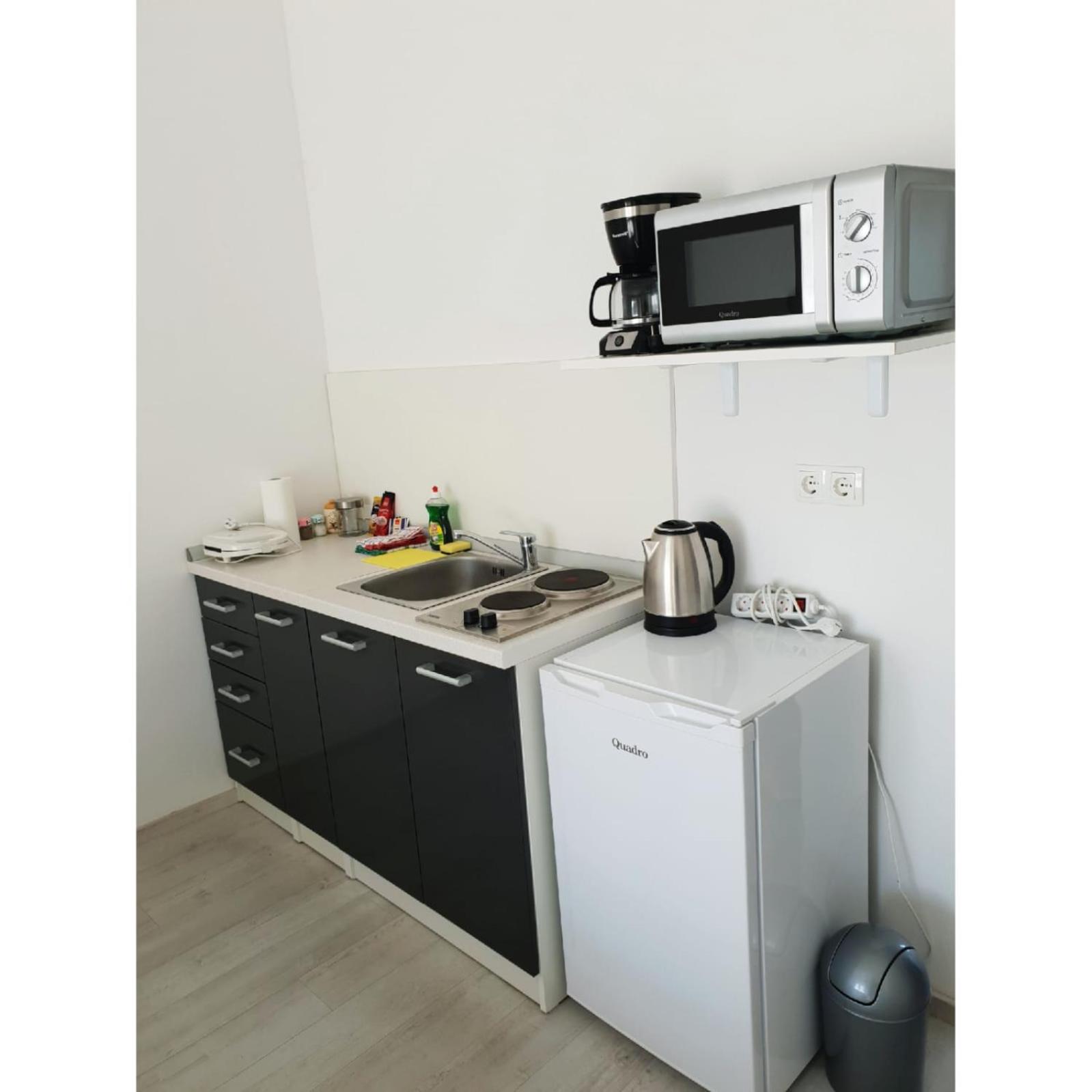 Double Room with Balcony (2 Adults + 1 Child) photo 3