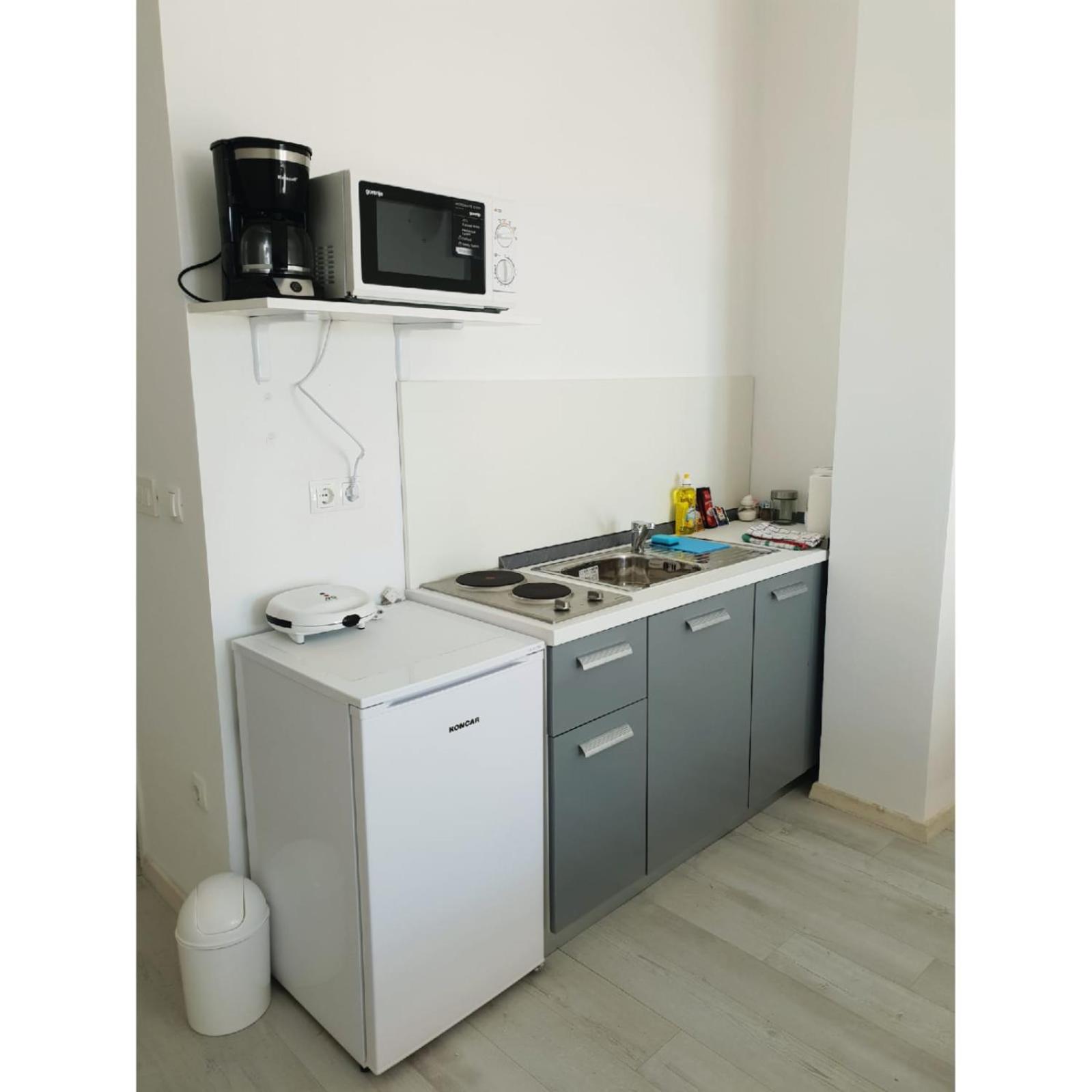 Double Room - Photo 11