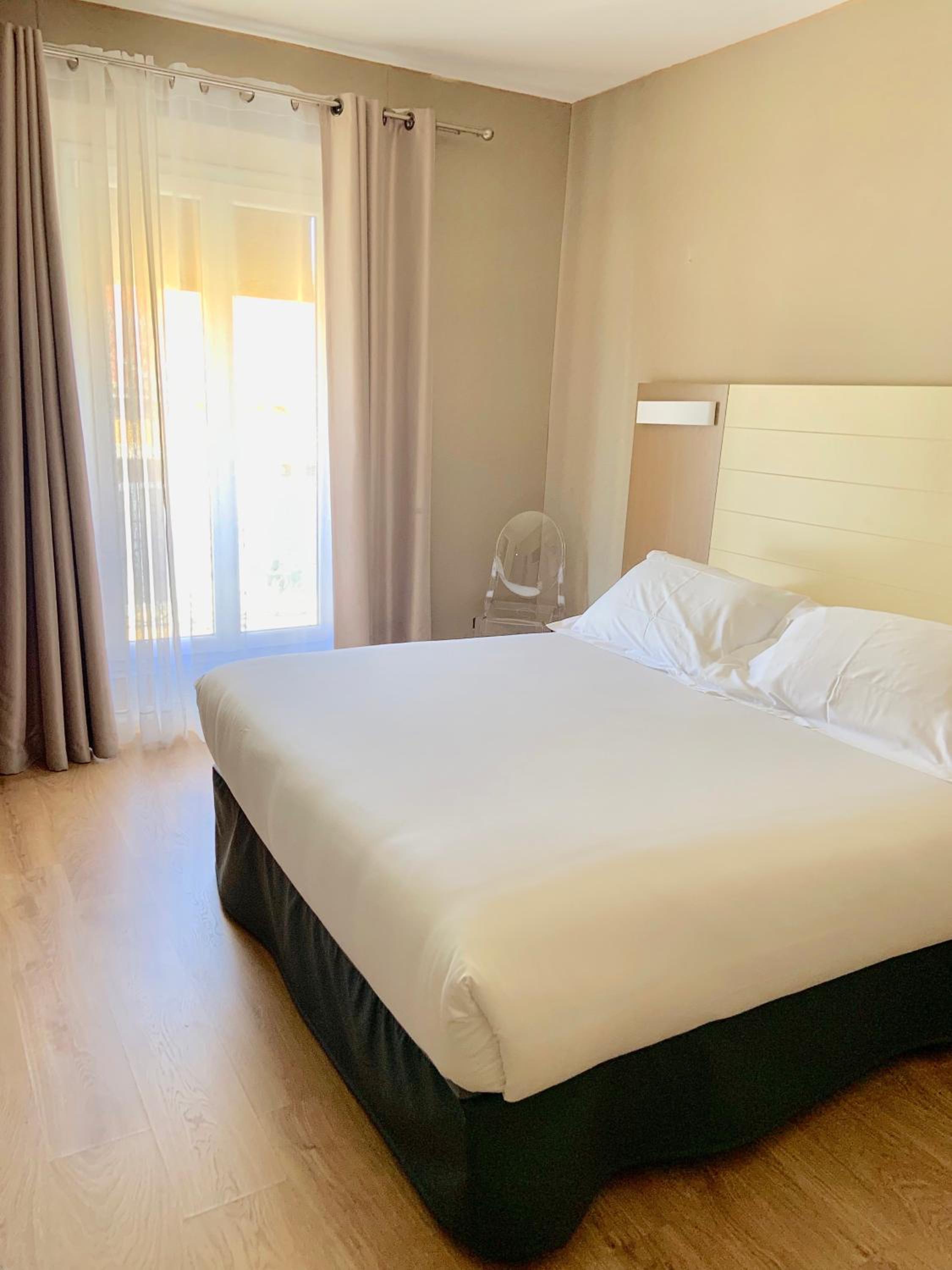Standard Room - Photo 5