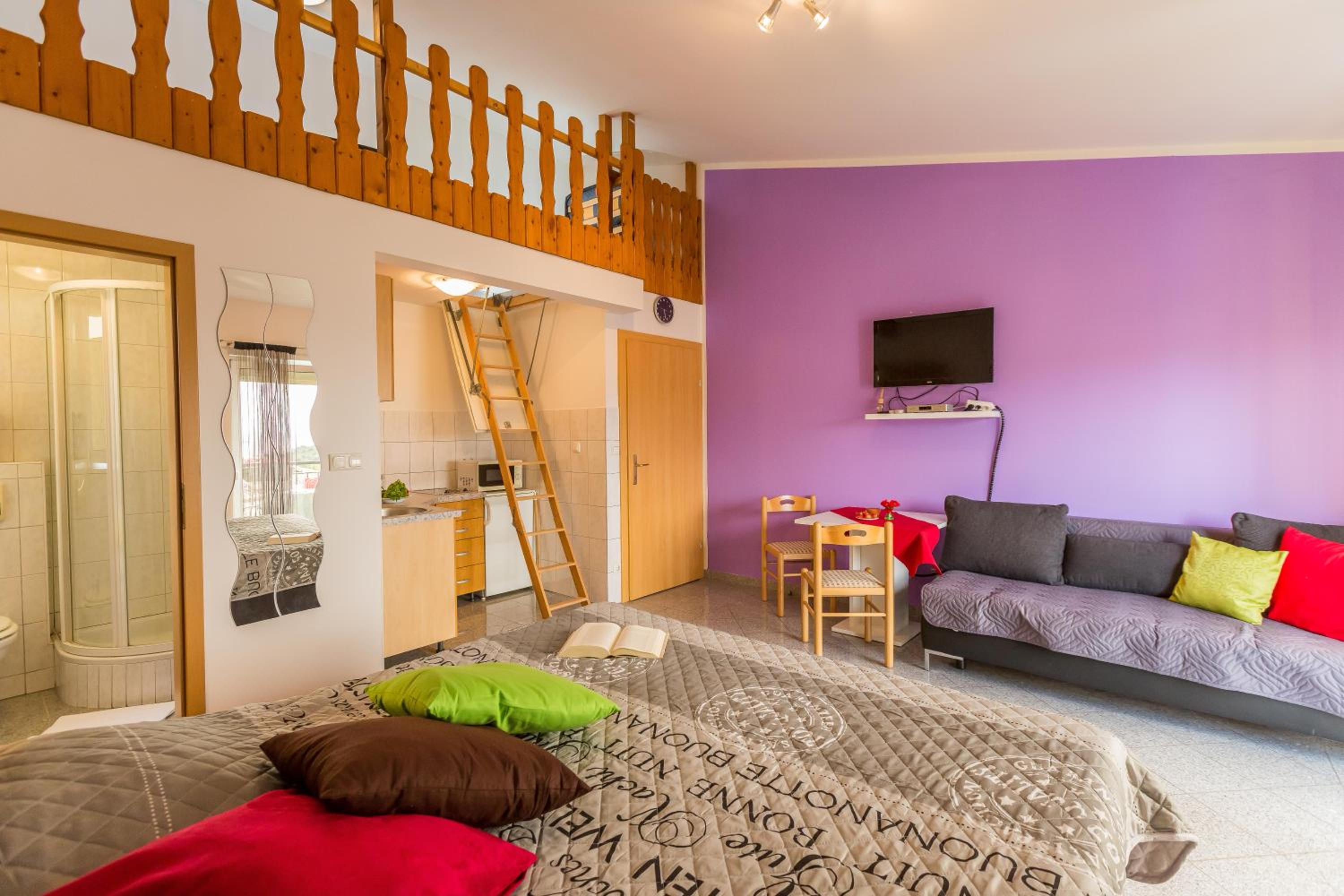 Apartment with Balcony