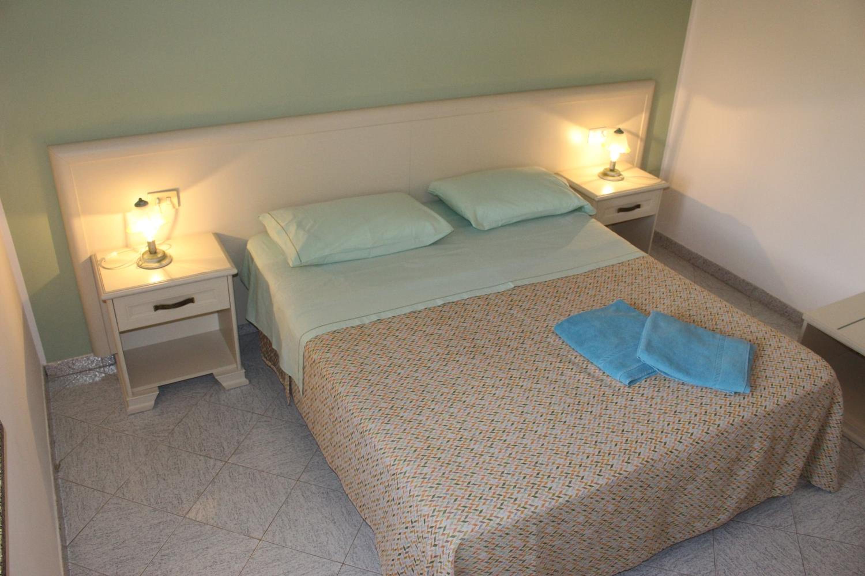 Appartamento con 1 Camera da Letto (4 Adulti)