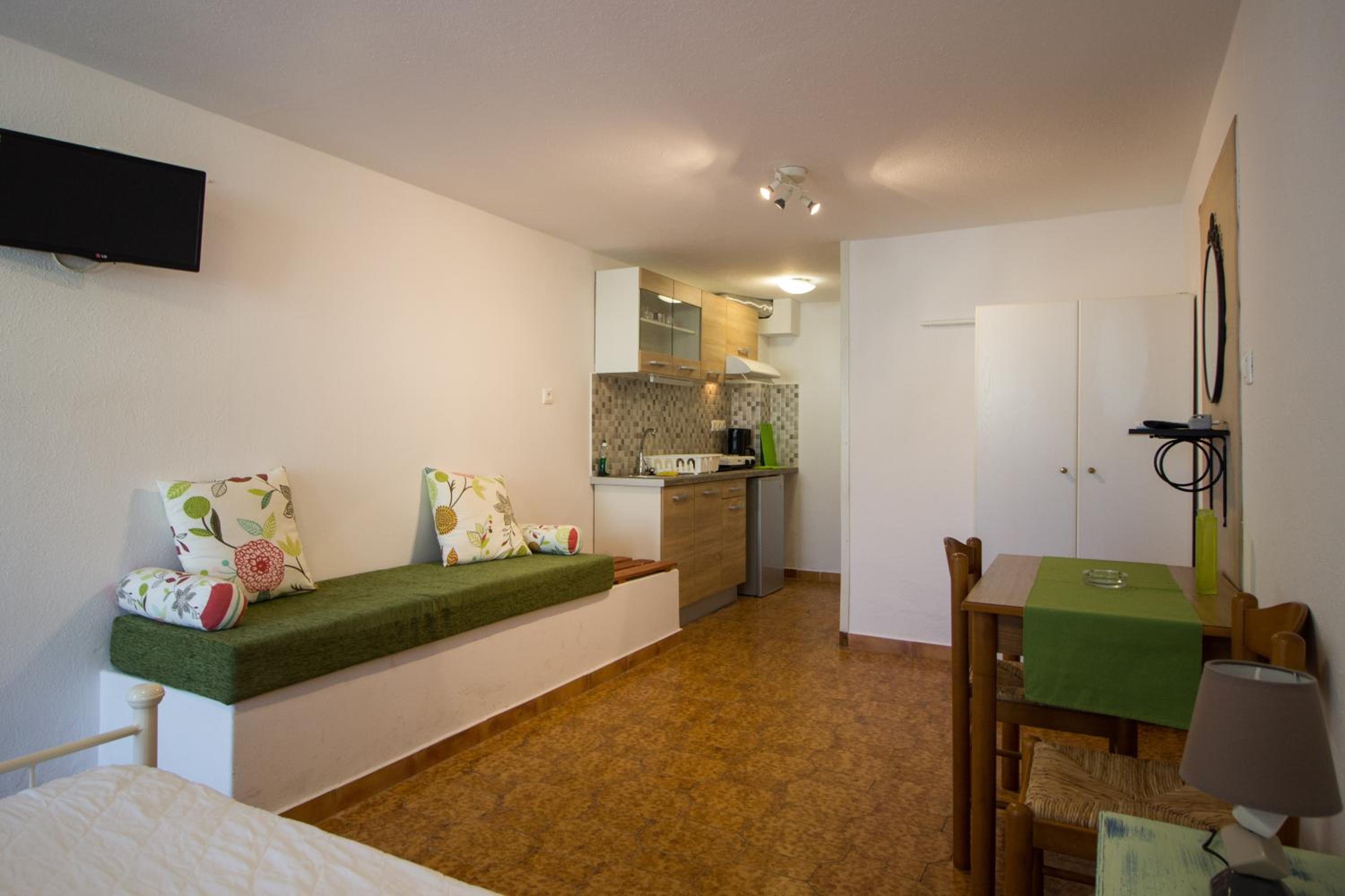 Standard Apartment photo 1