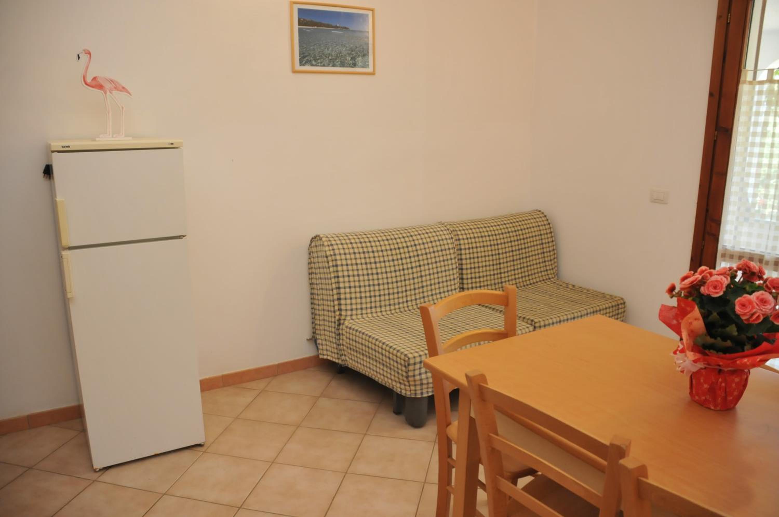 Apartment photo 2