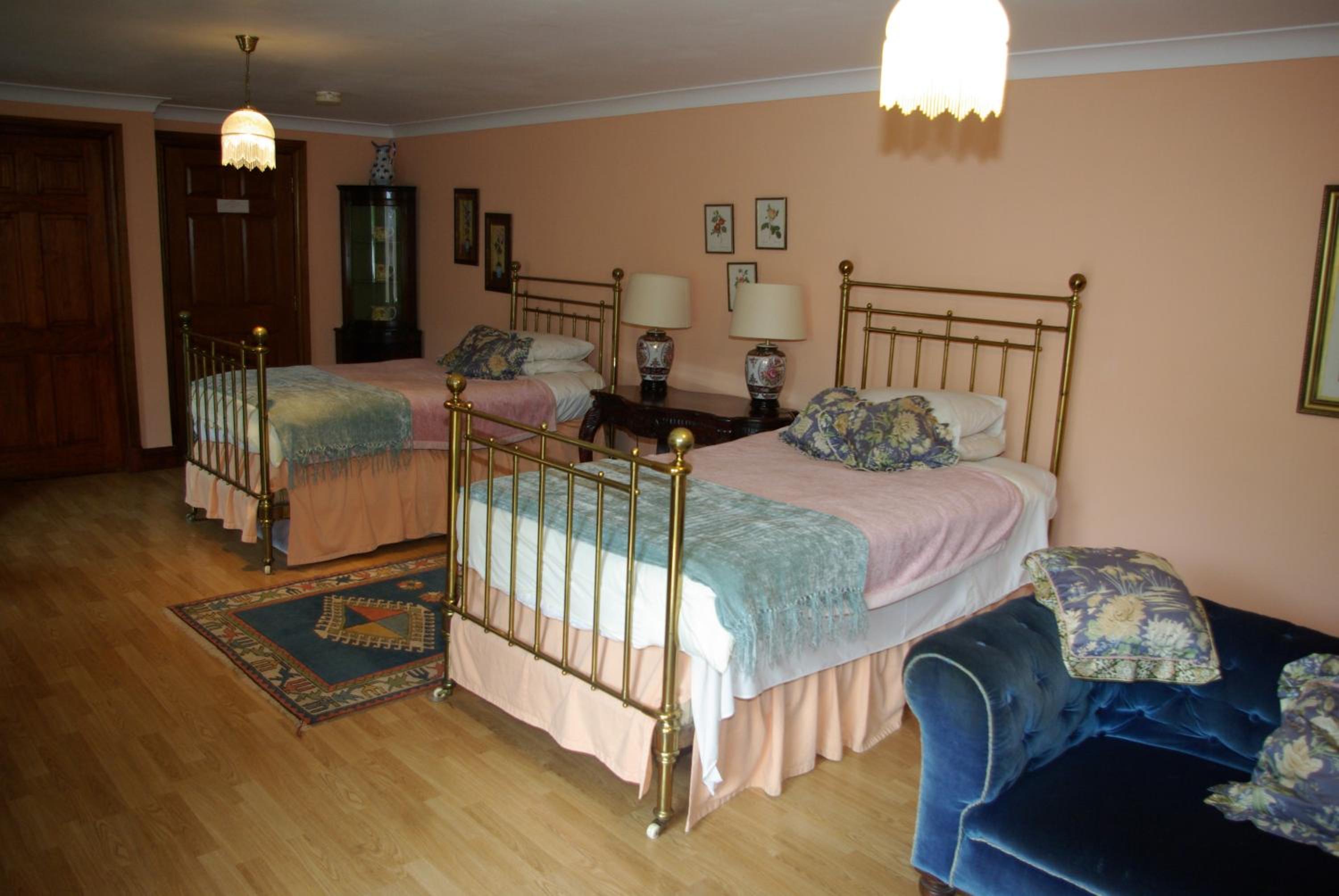 Standard Twin Room photo 2