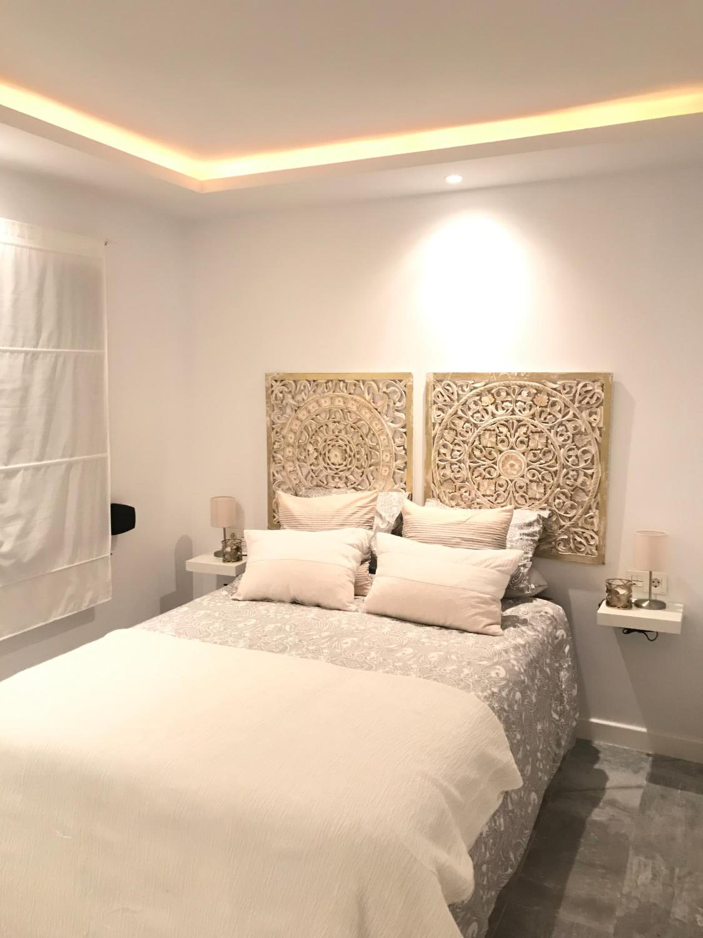 One-Bedroom Apartment - Photo 1