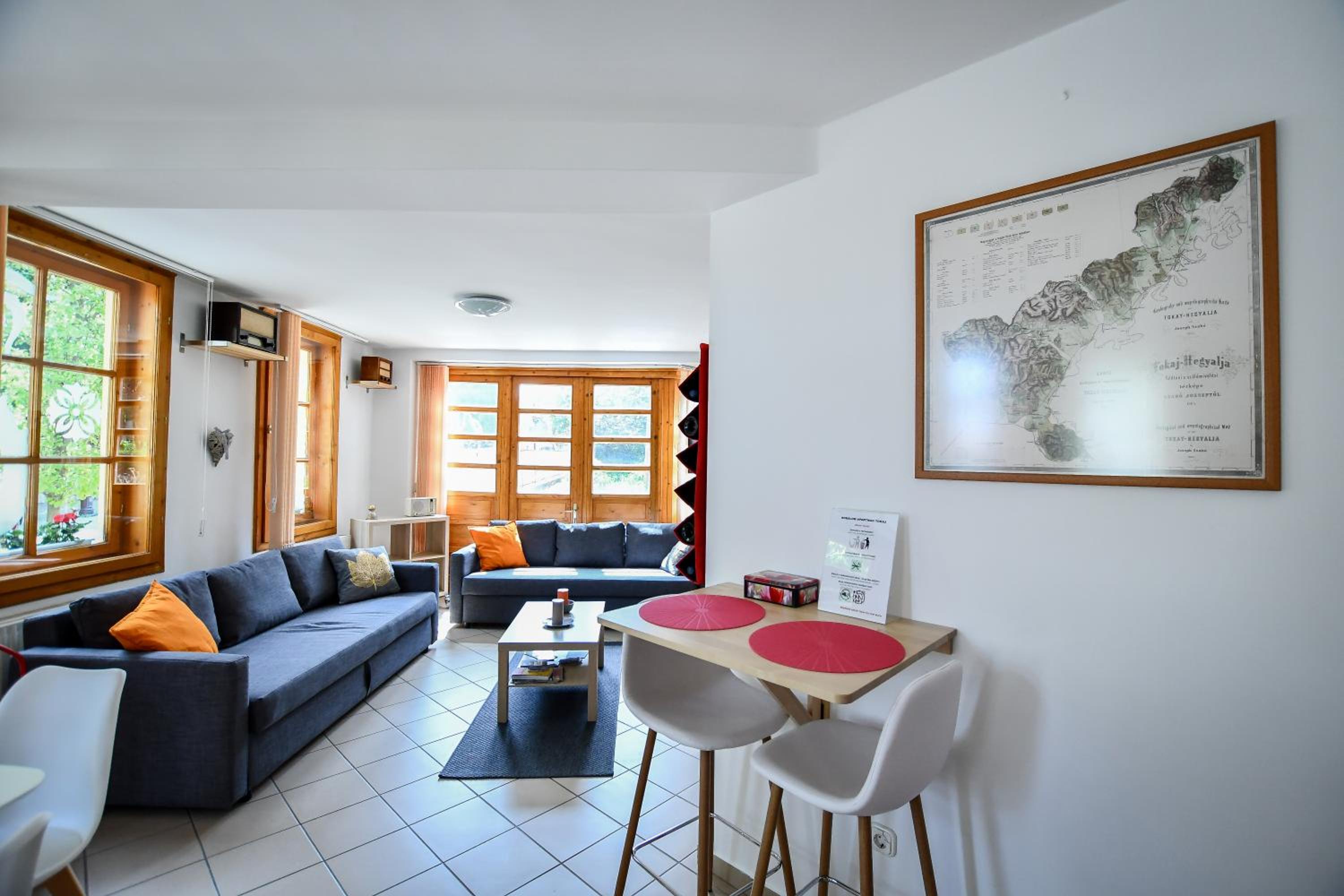 One-Bedroom Apartment - Photo 28