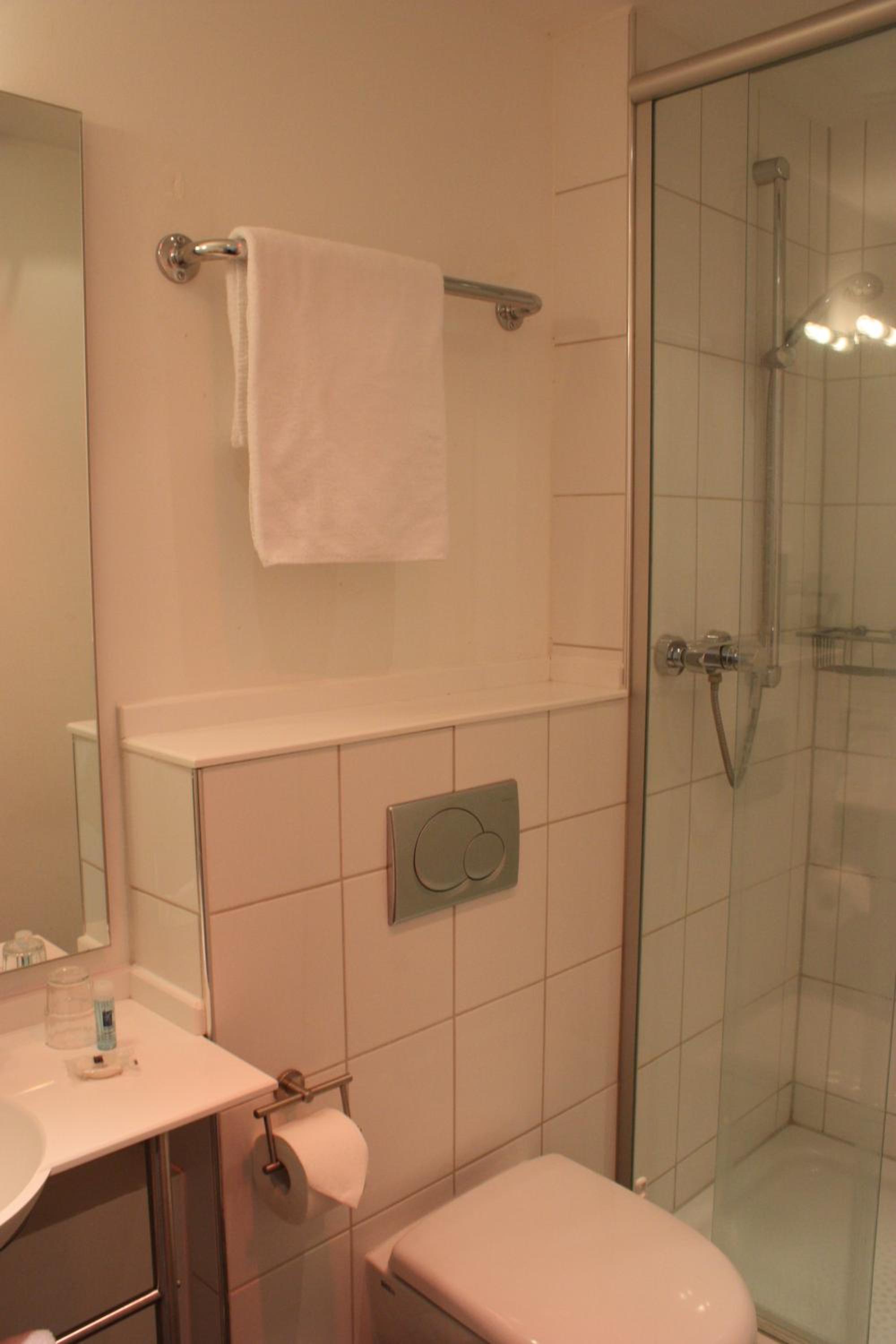 Basic Triple Room - Photo 3