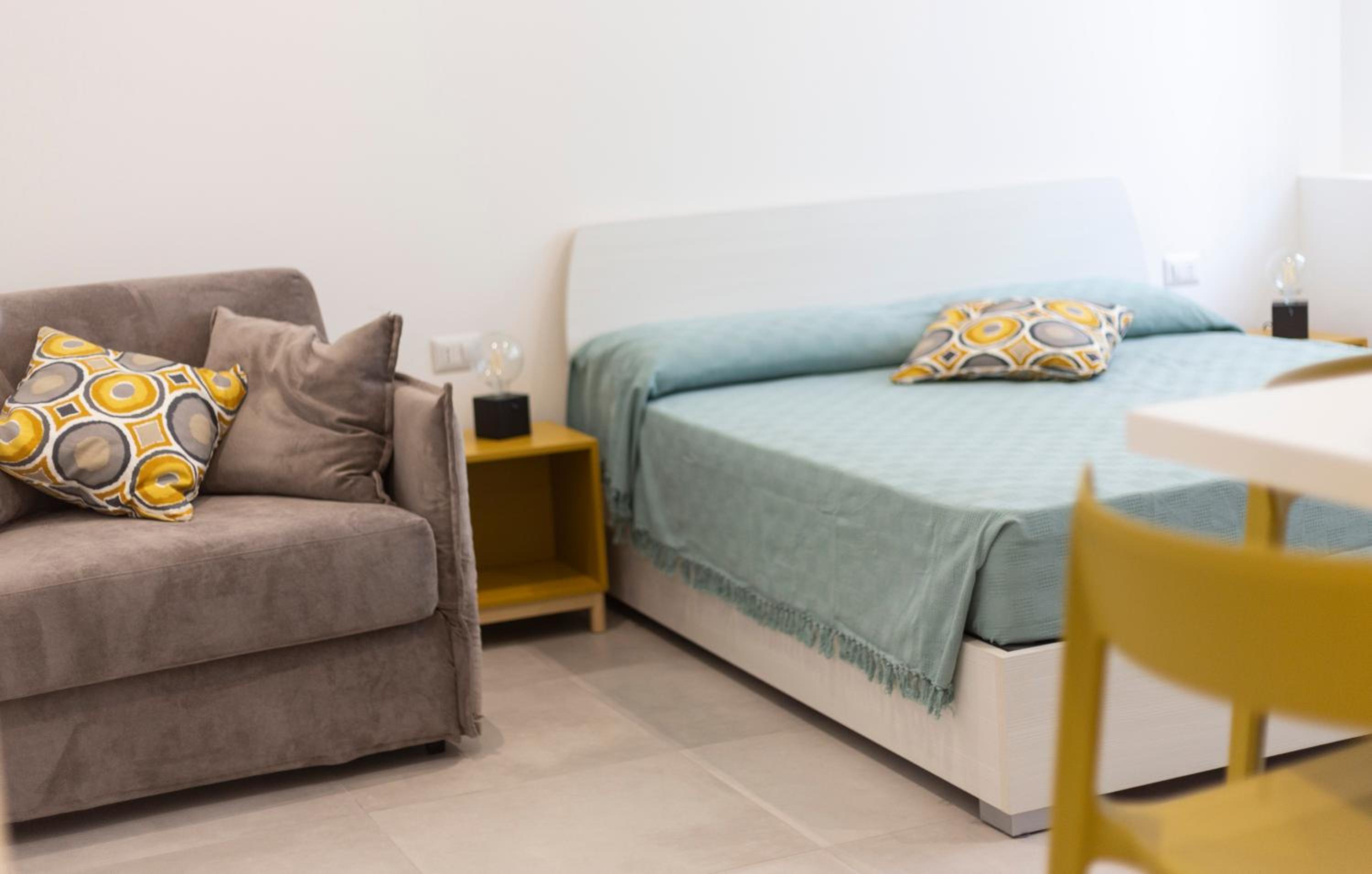 Studio Apartment