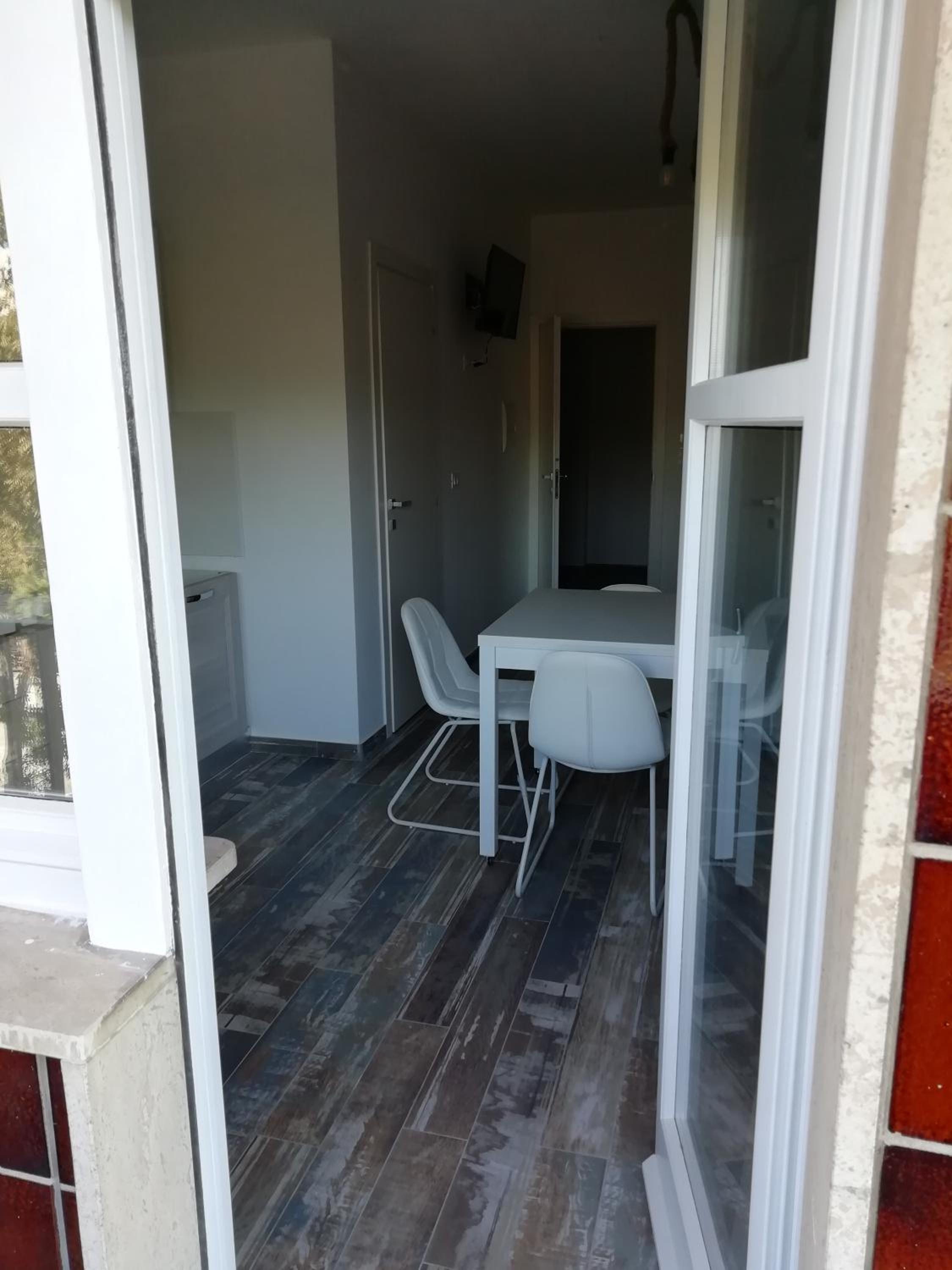 Deluxe Quadruple Room - Photo 8