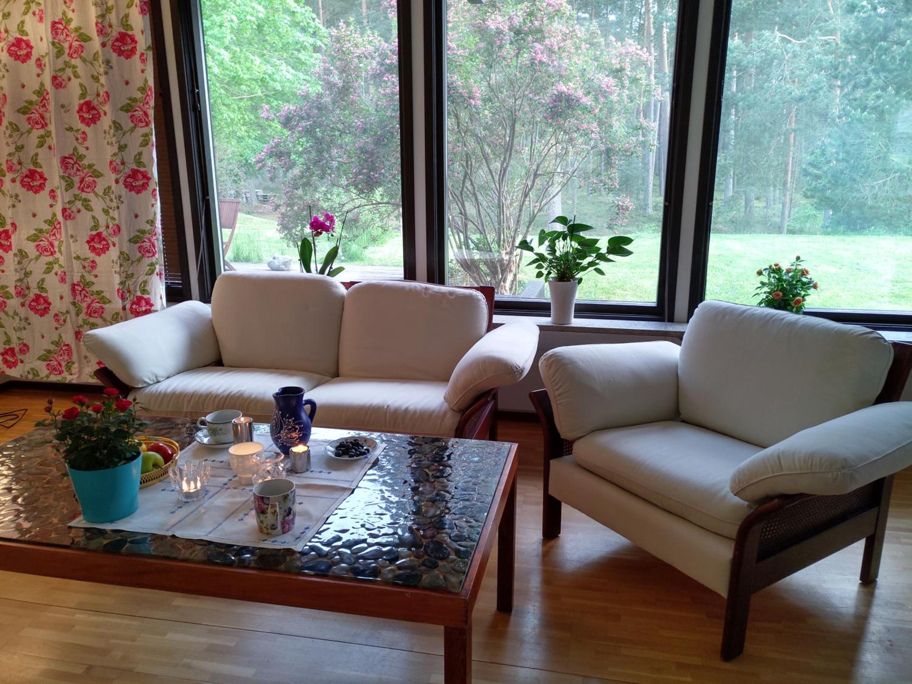 Three-Bedroom House - Photo 8