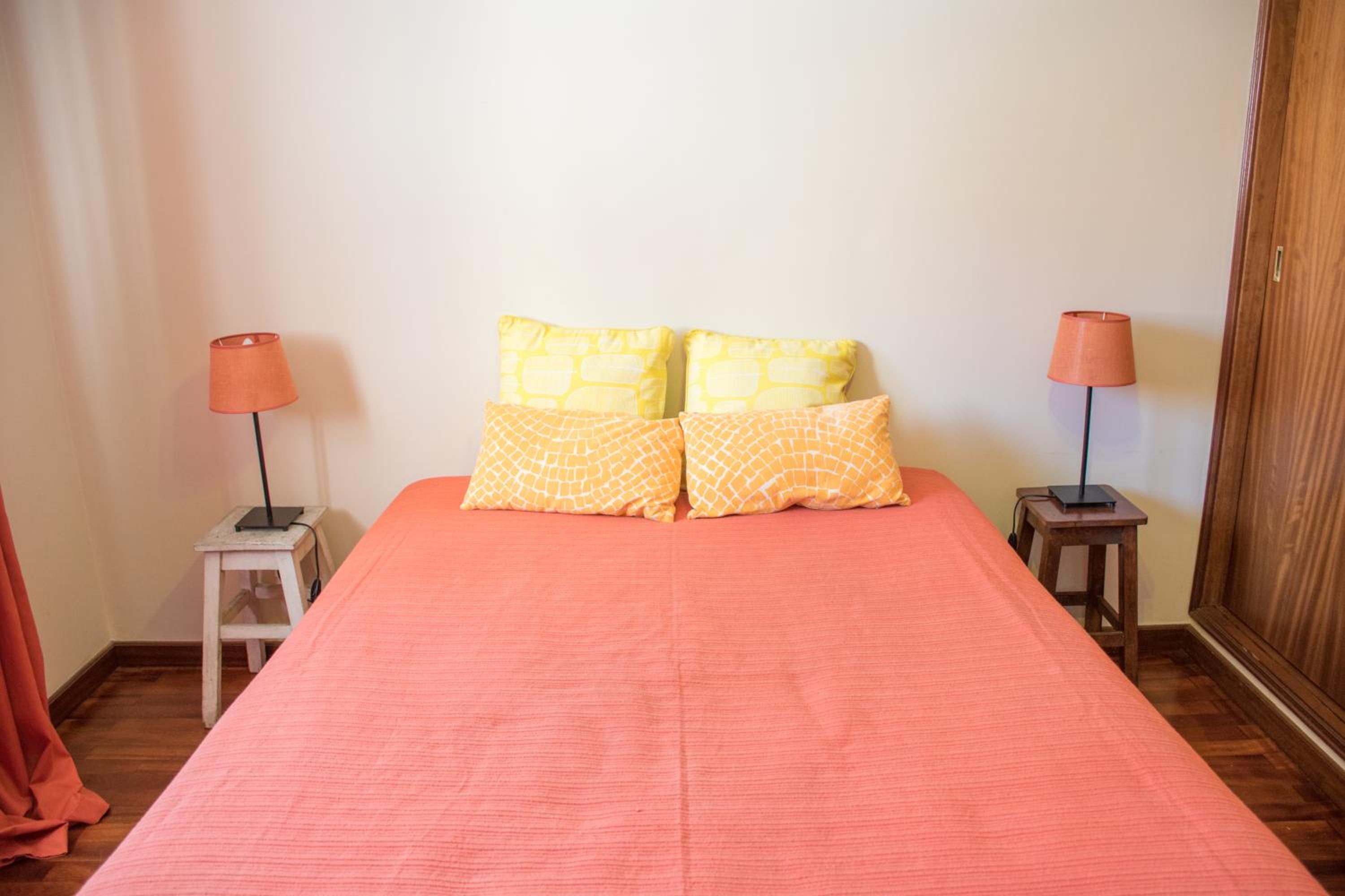 Two-Bedroom Apartment - Photo 2