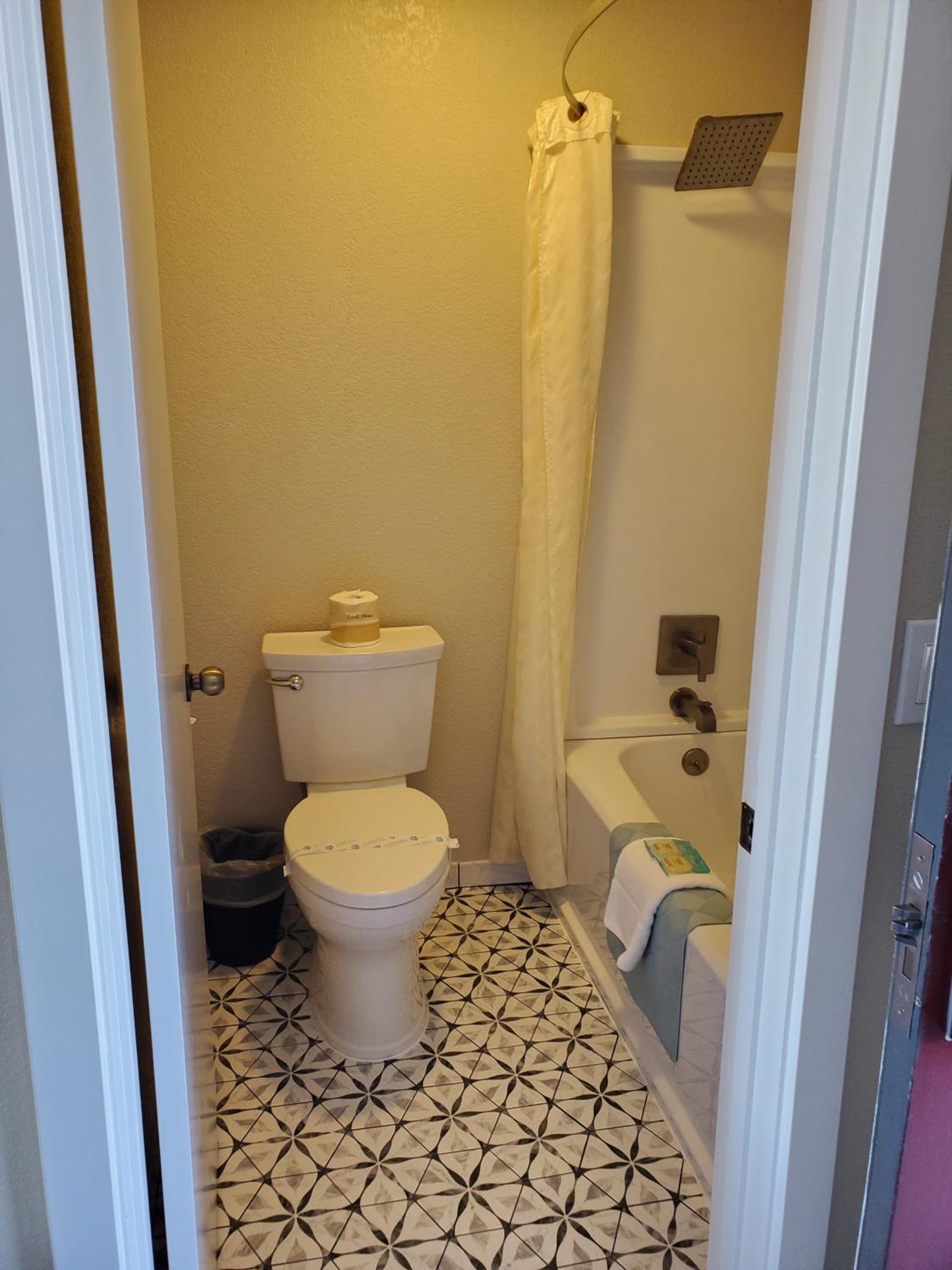 Deluxe Double Room - Photo 2
