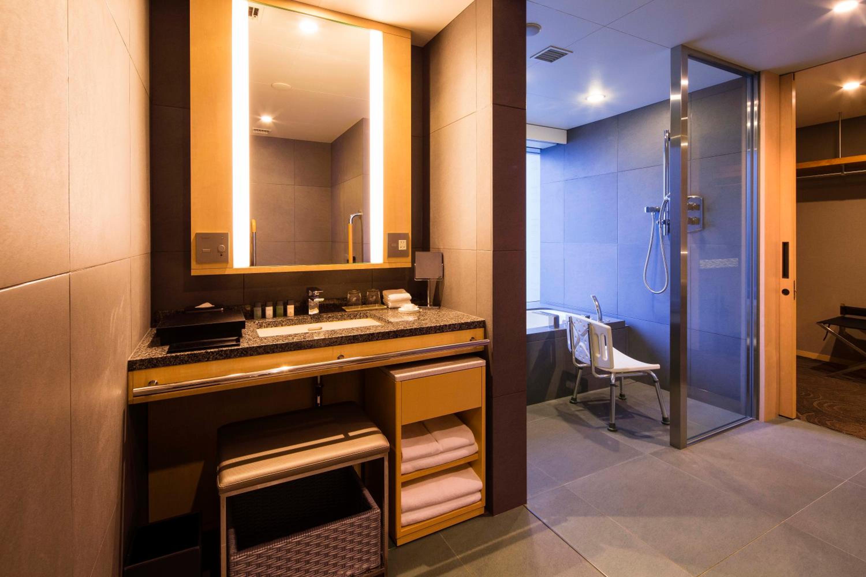 Twin Room - Disability Access