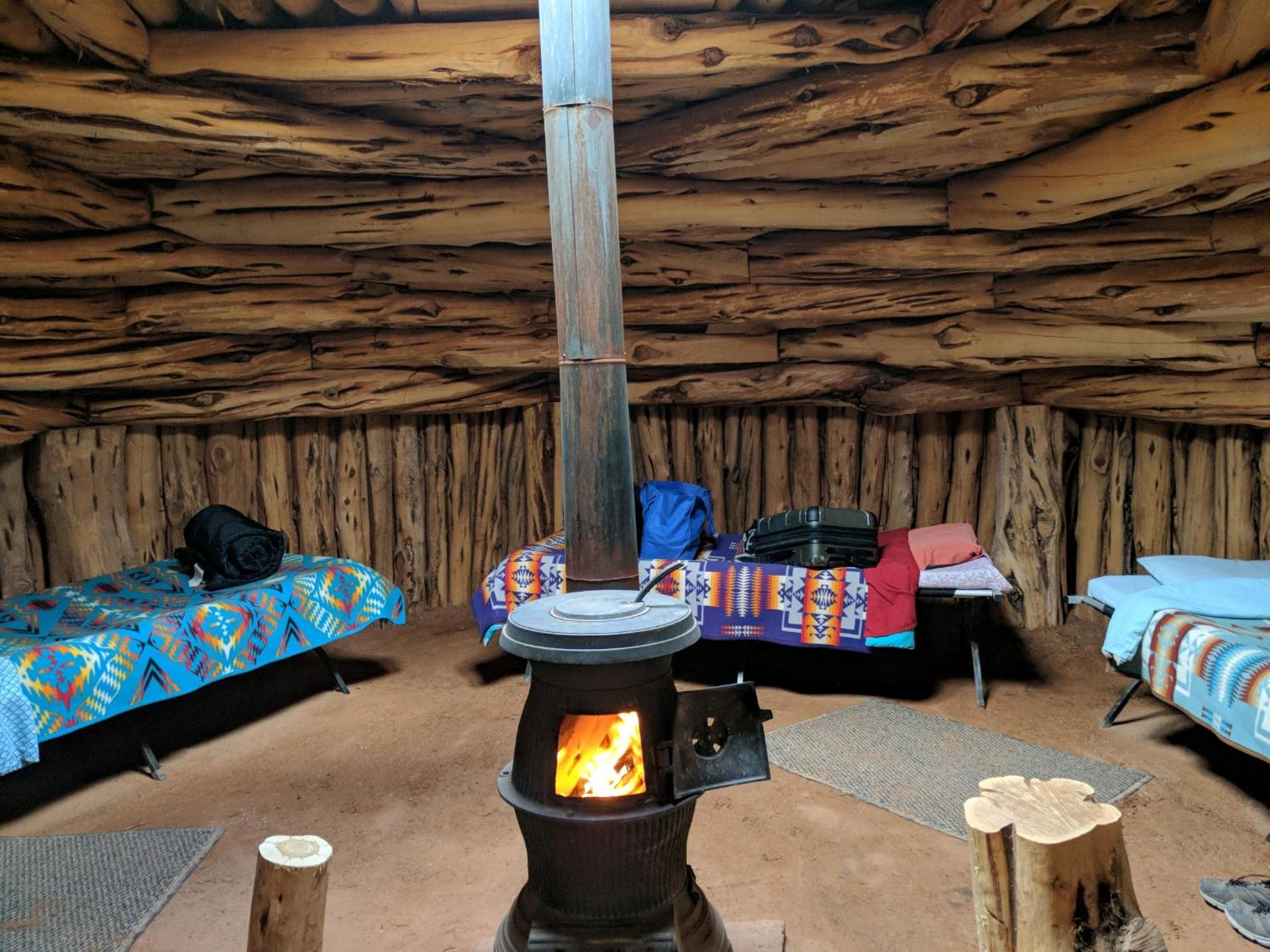 Traditional Navajo Hogan (2) - Photo 1