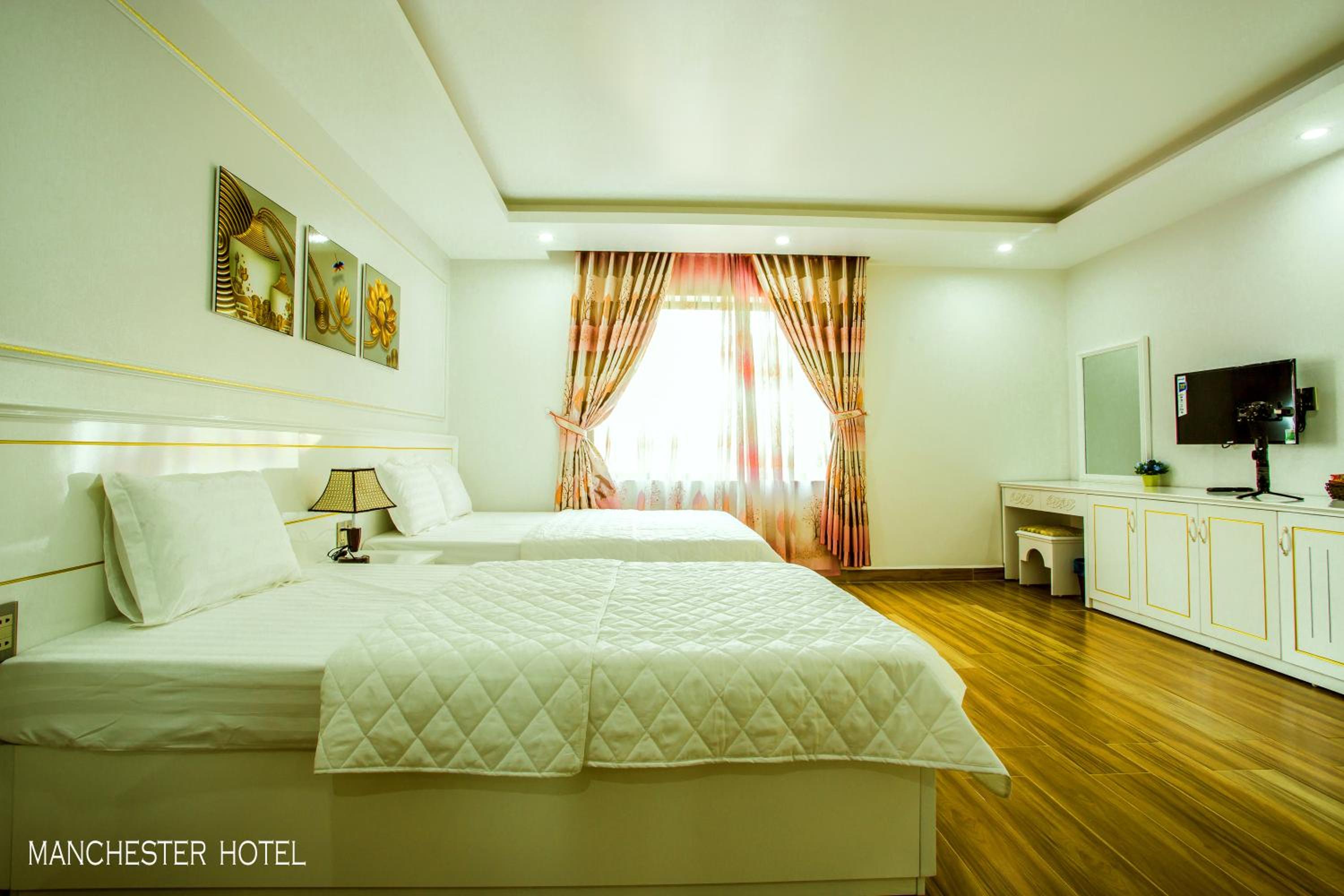 Deluxe Triple Room with Sea View