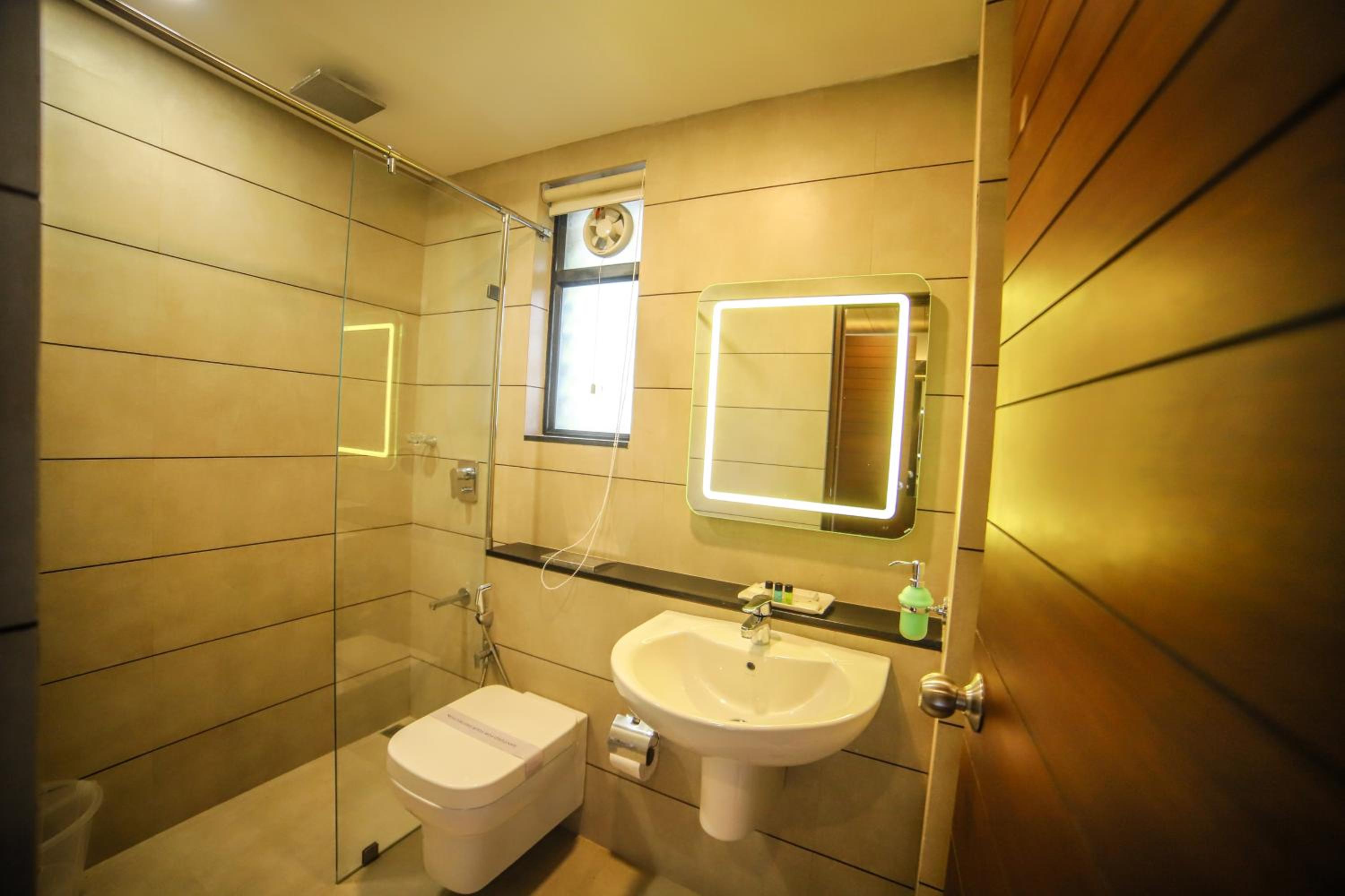 Deluxe Double Room - Photo 5