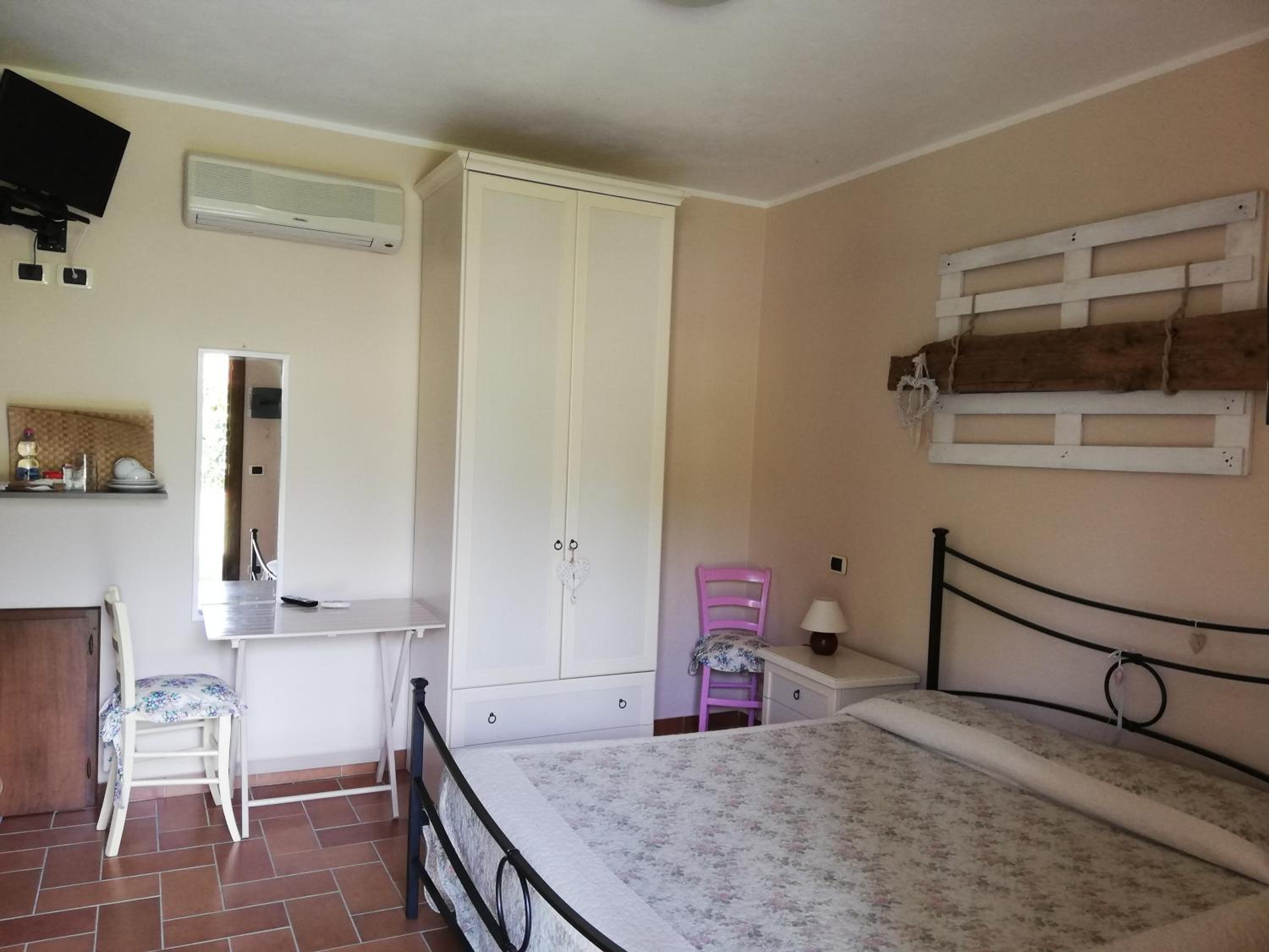 Double Room photo 3