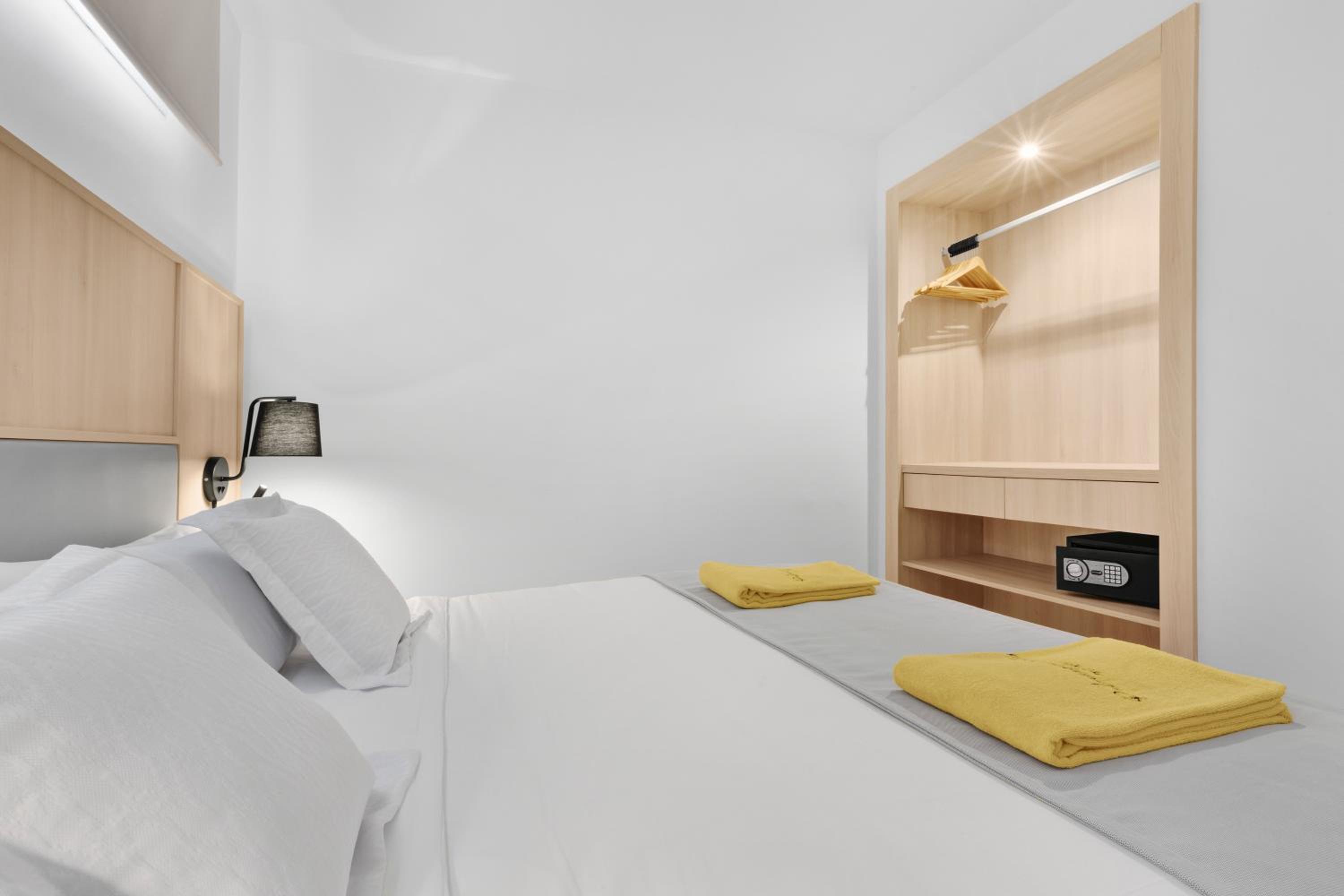 Apartment - Photo 11