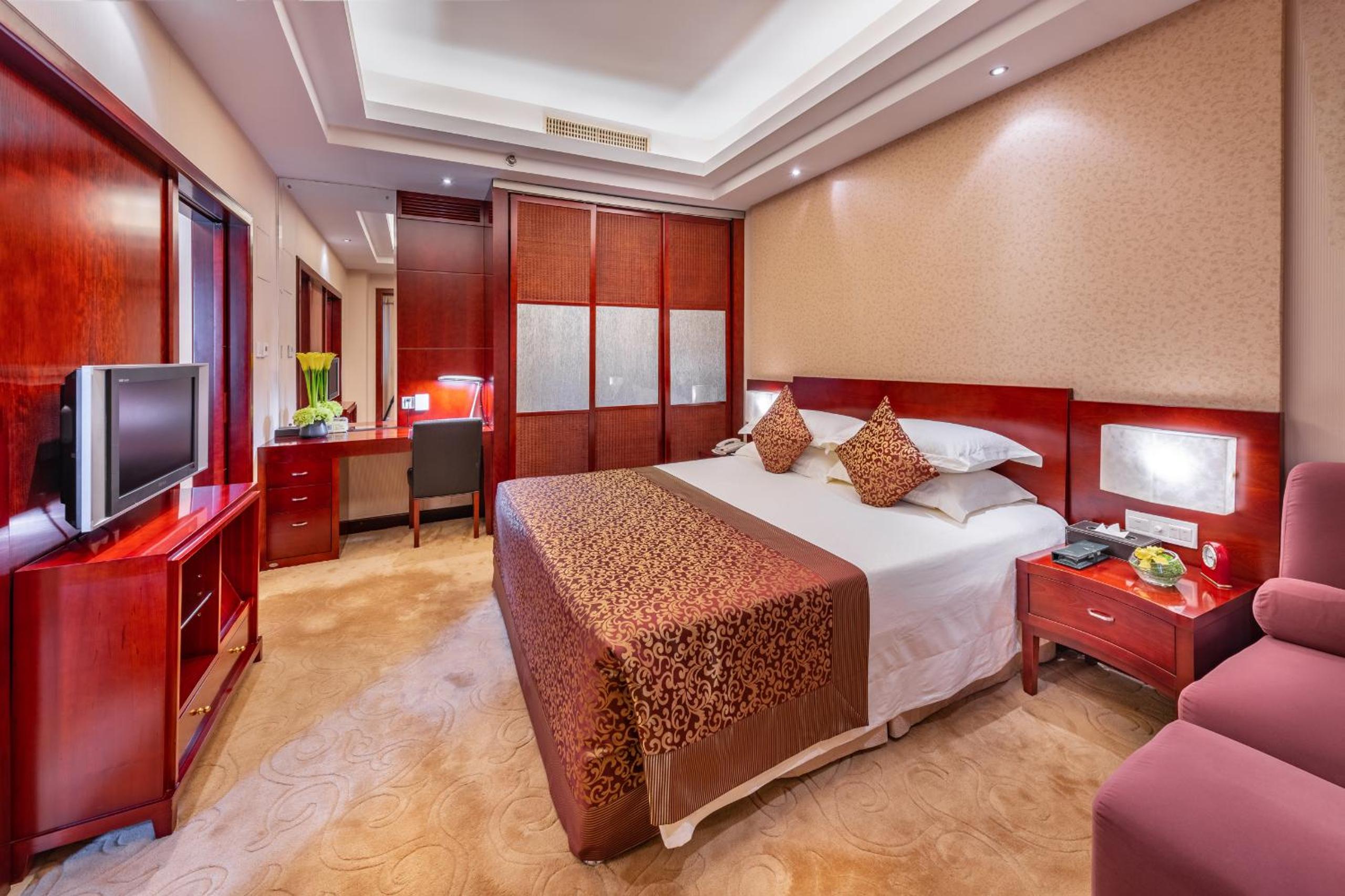 Deluxe Suite - Photo 4