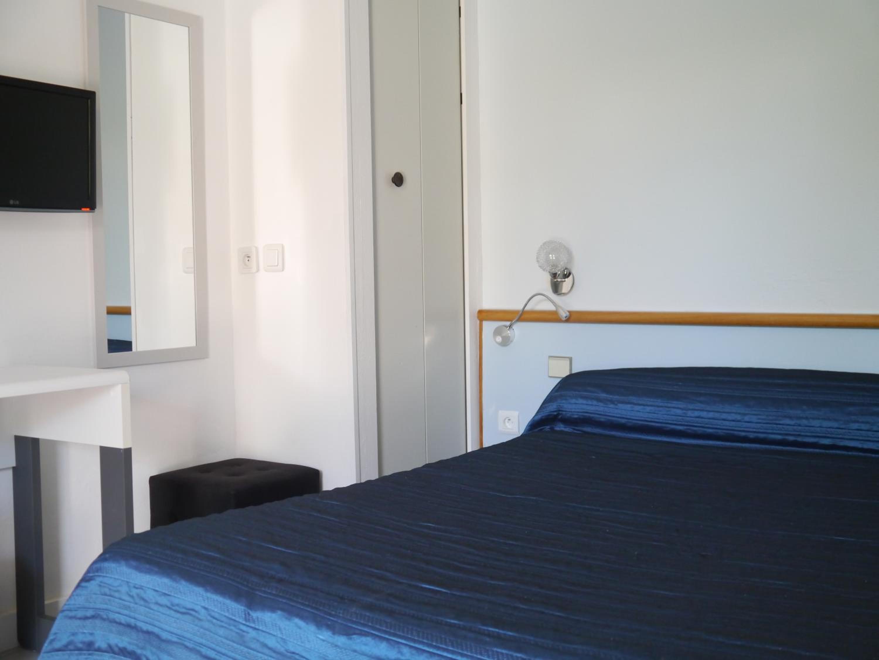 Double Room with Garden View photo 2