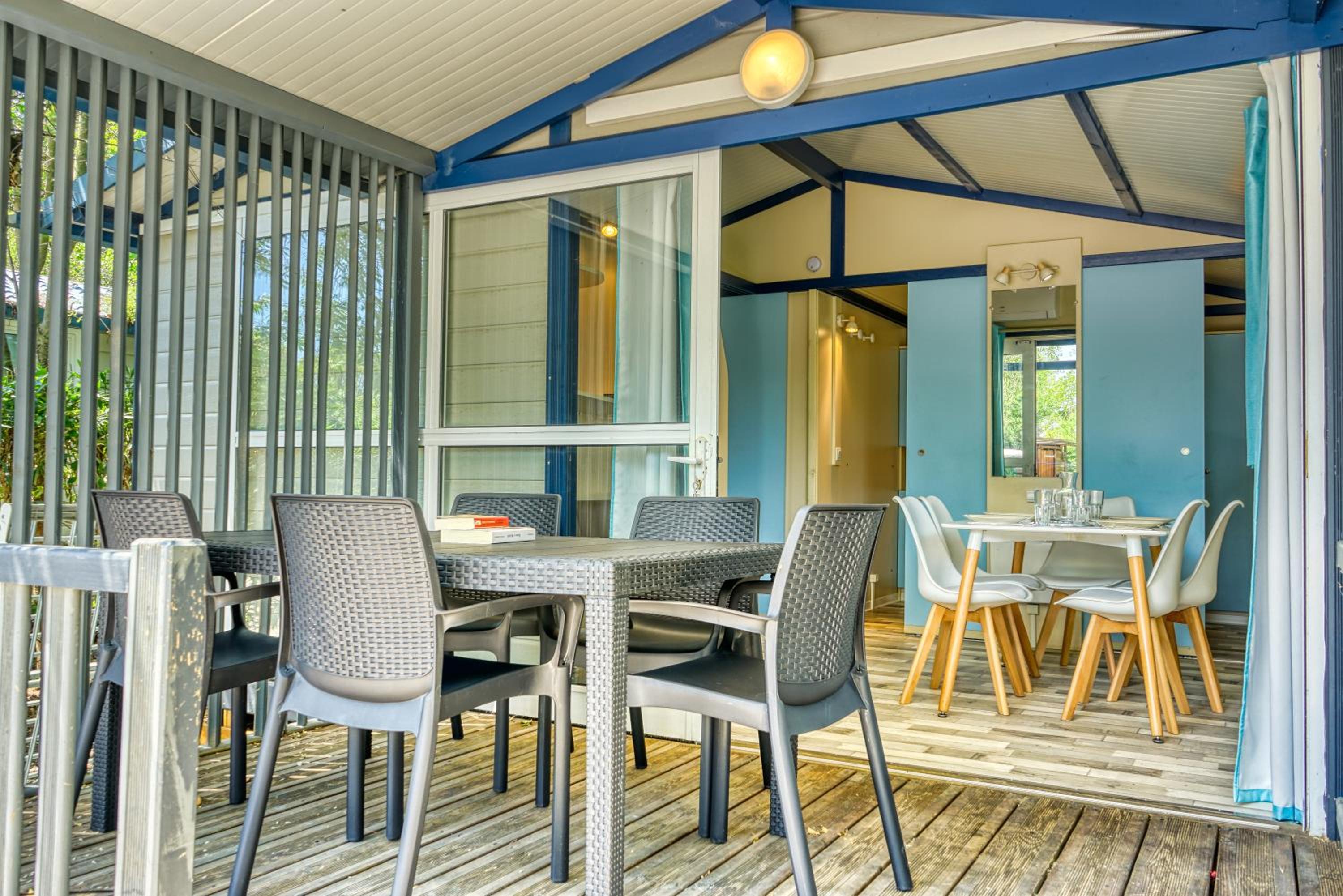 Chalet with Air Conditioning (5 Adults) photo 1