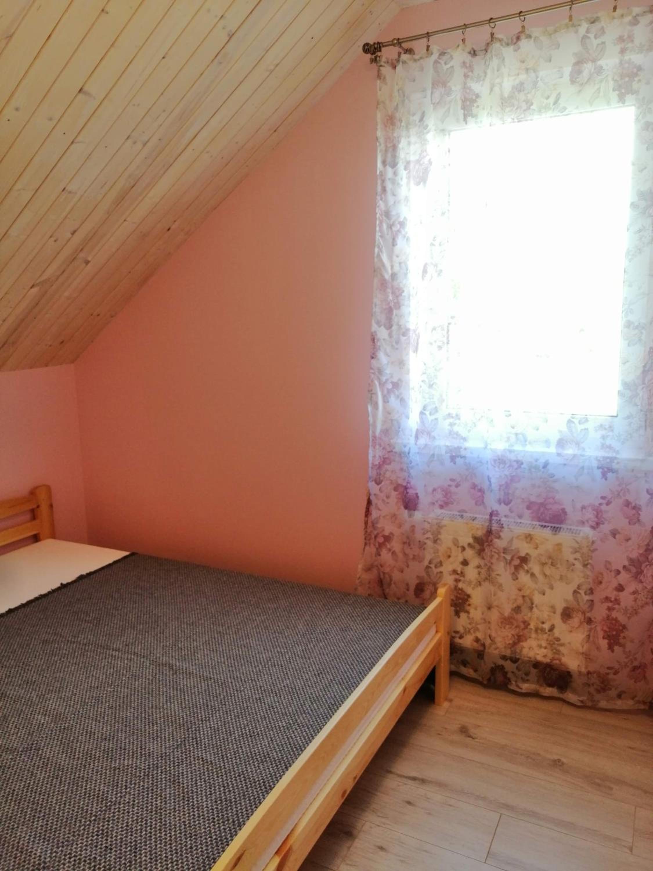 Three-Bedroom House - Photo 6