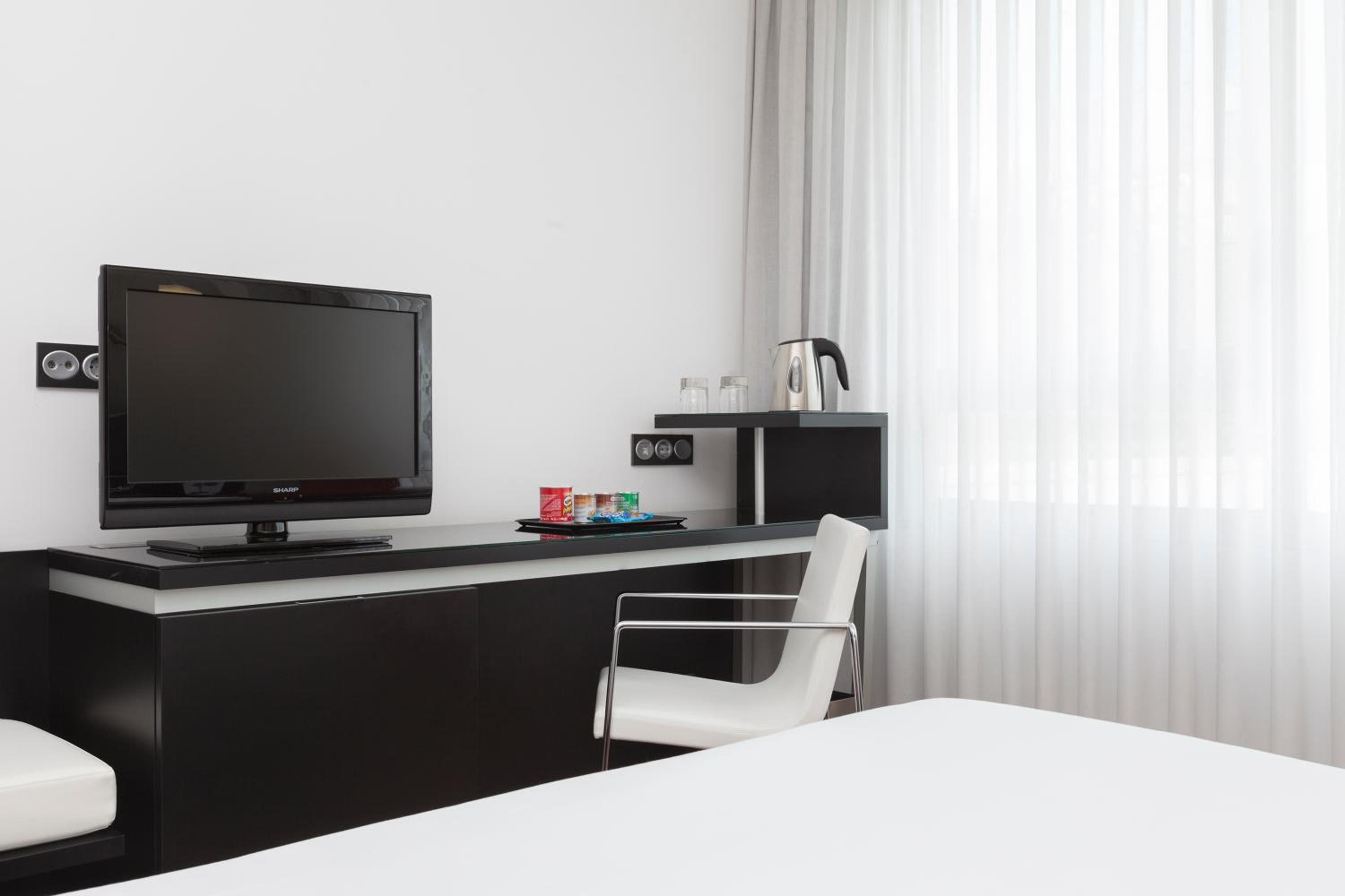 Habitación Doble o con Dos Camas con traslado gratuito al aeropuerto. Habitación Doble o con Dos Camas con traslado gratuito al aeropuerto.
