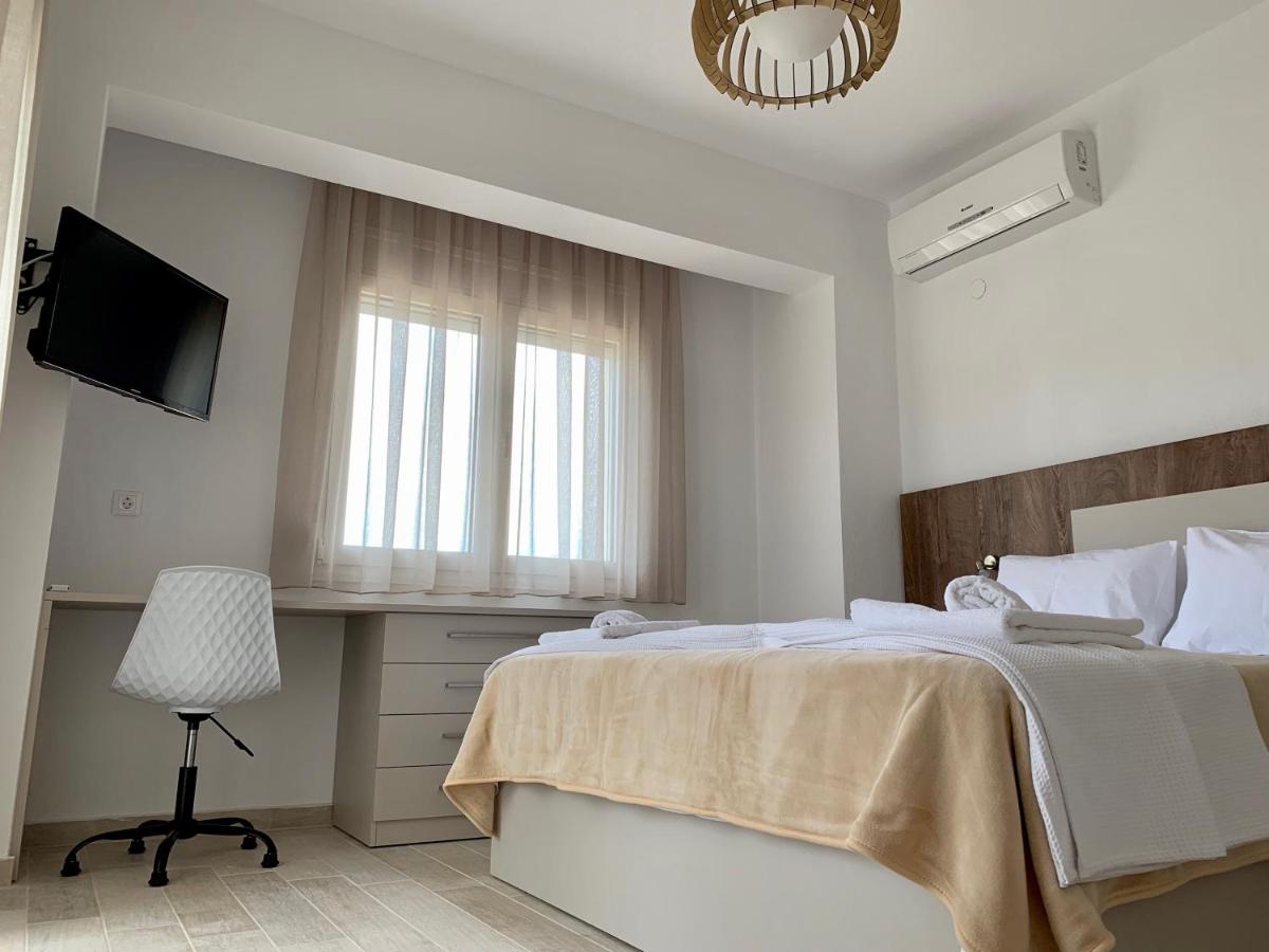 Studio Apartment with Sea View photo 2