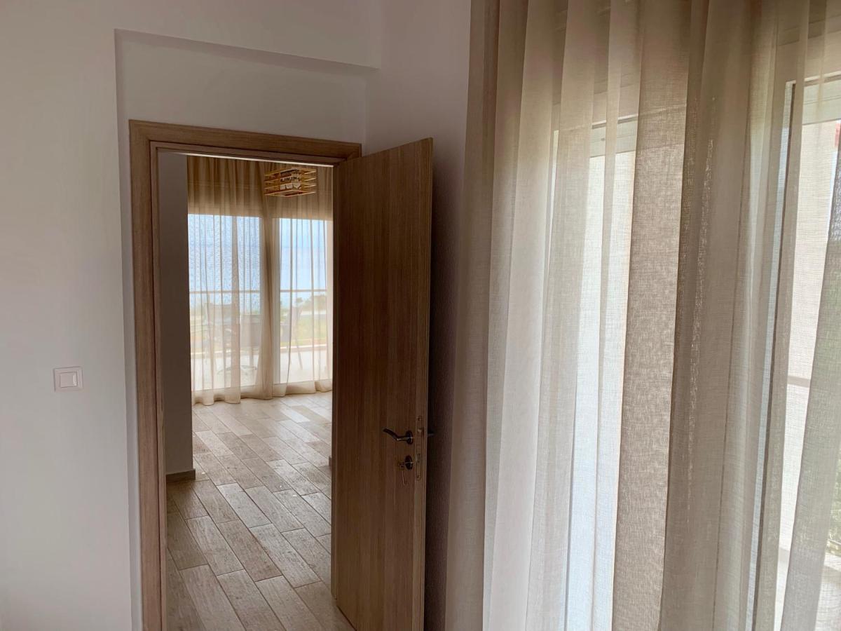 Studio Apartment with Sea View photo 3