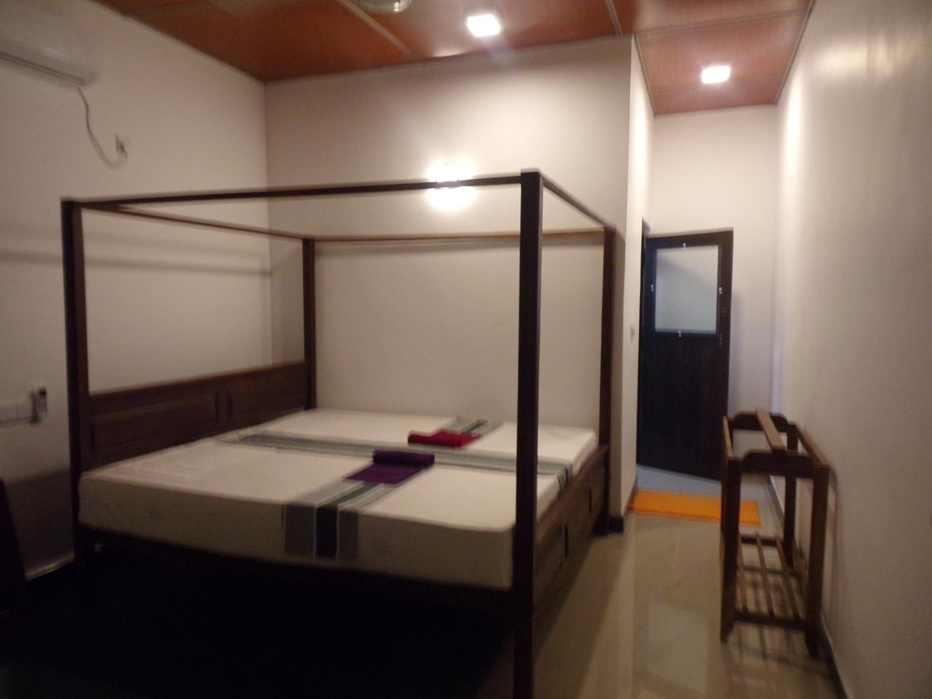 Double Room with Private Bathroom photo 2