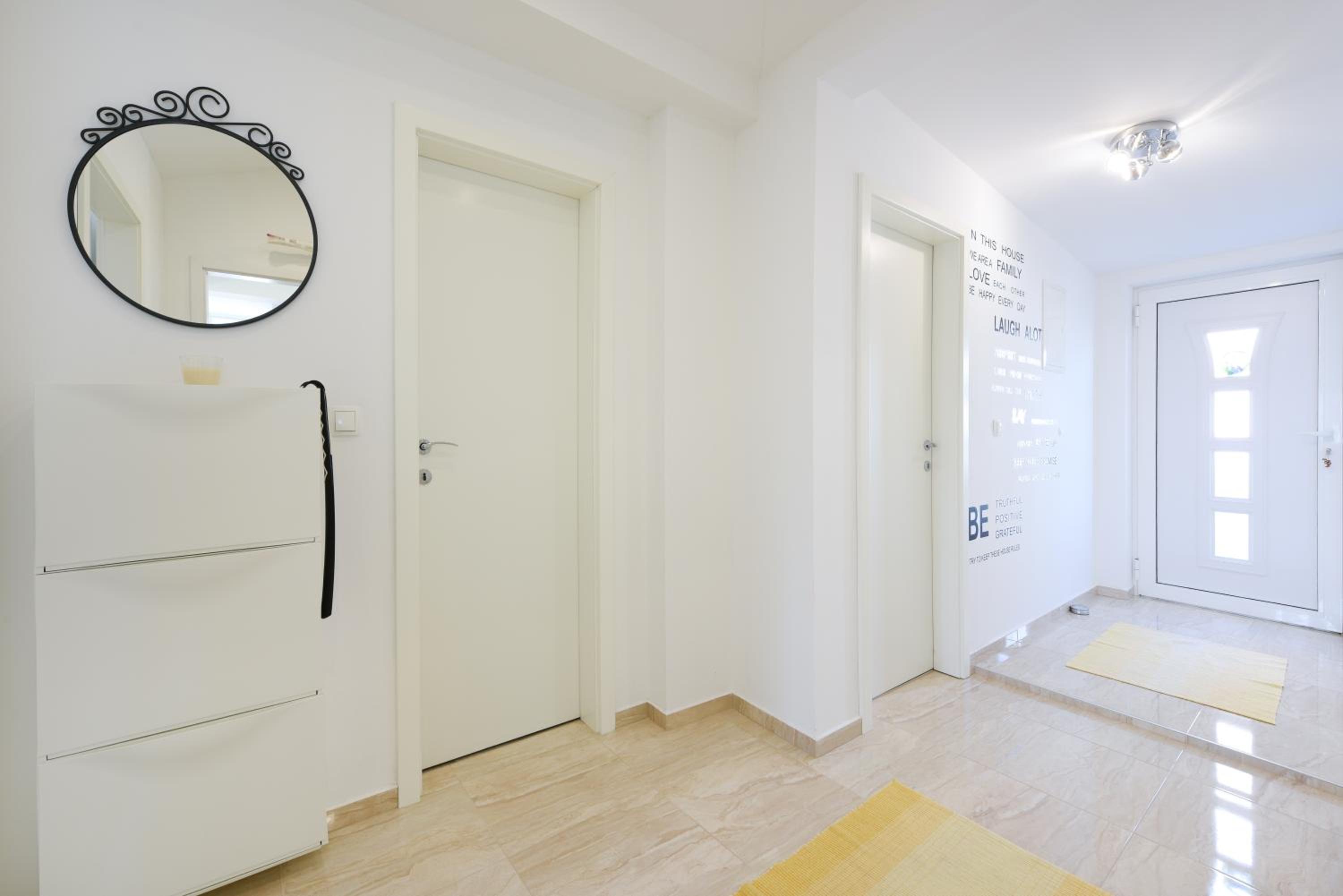 Apartment with Sea View photo 2