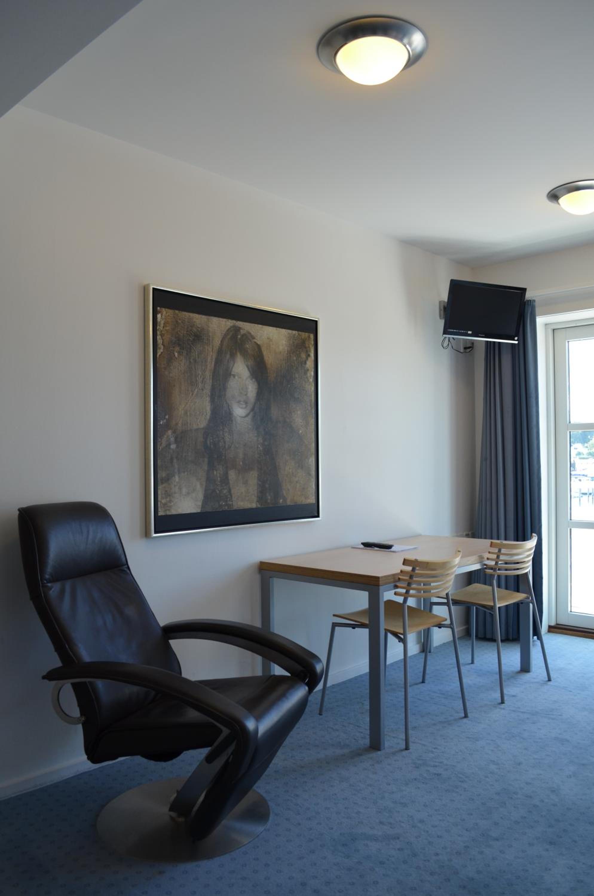 Triple Room - Harbour Side, 1st Floor photo 3