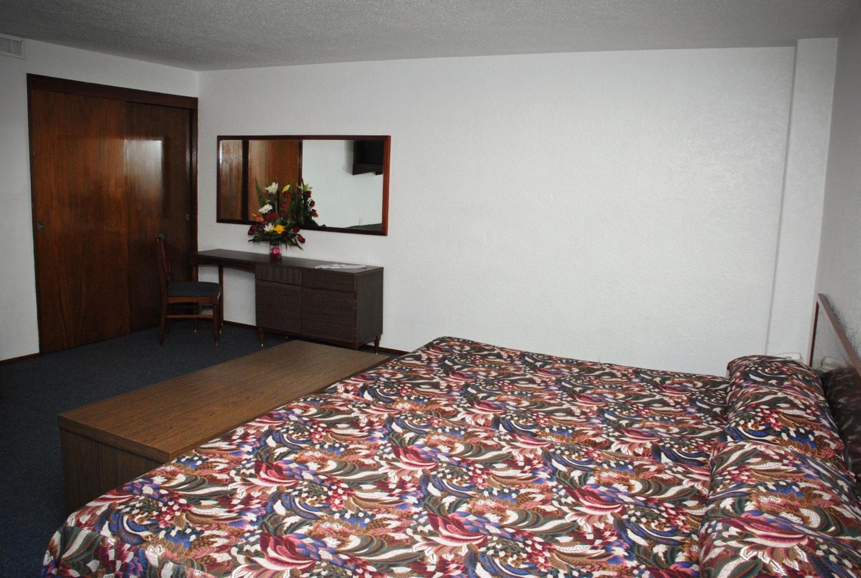 Double Room with Two Double Beds photo 1