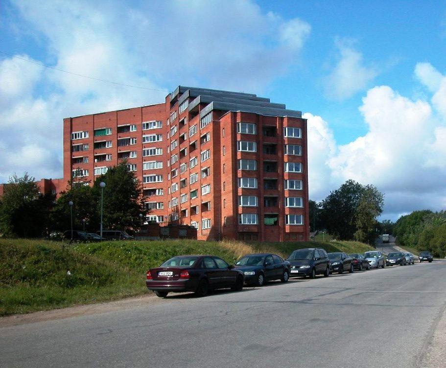 Apartment with Balcony - Photo 10