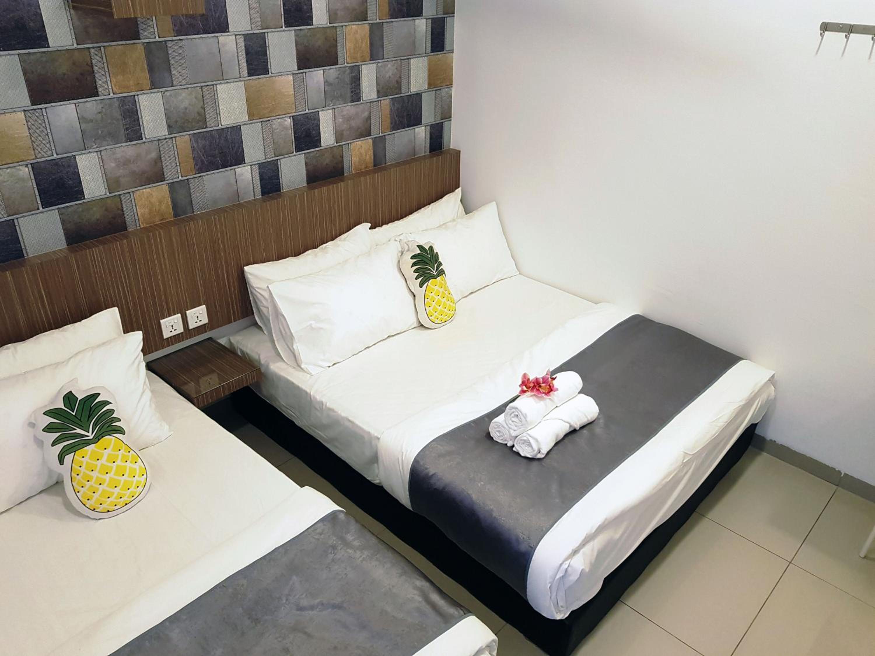 Deluxe Triple Room - Photo 2