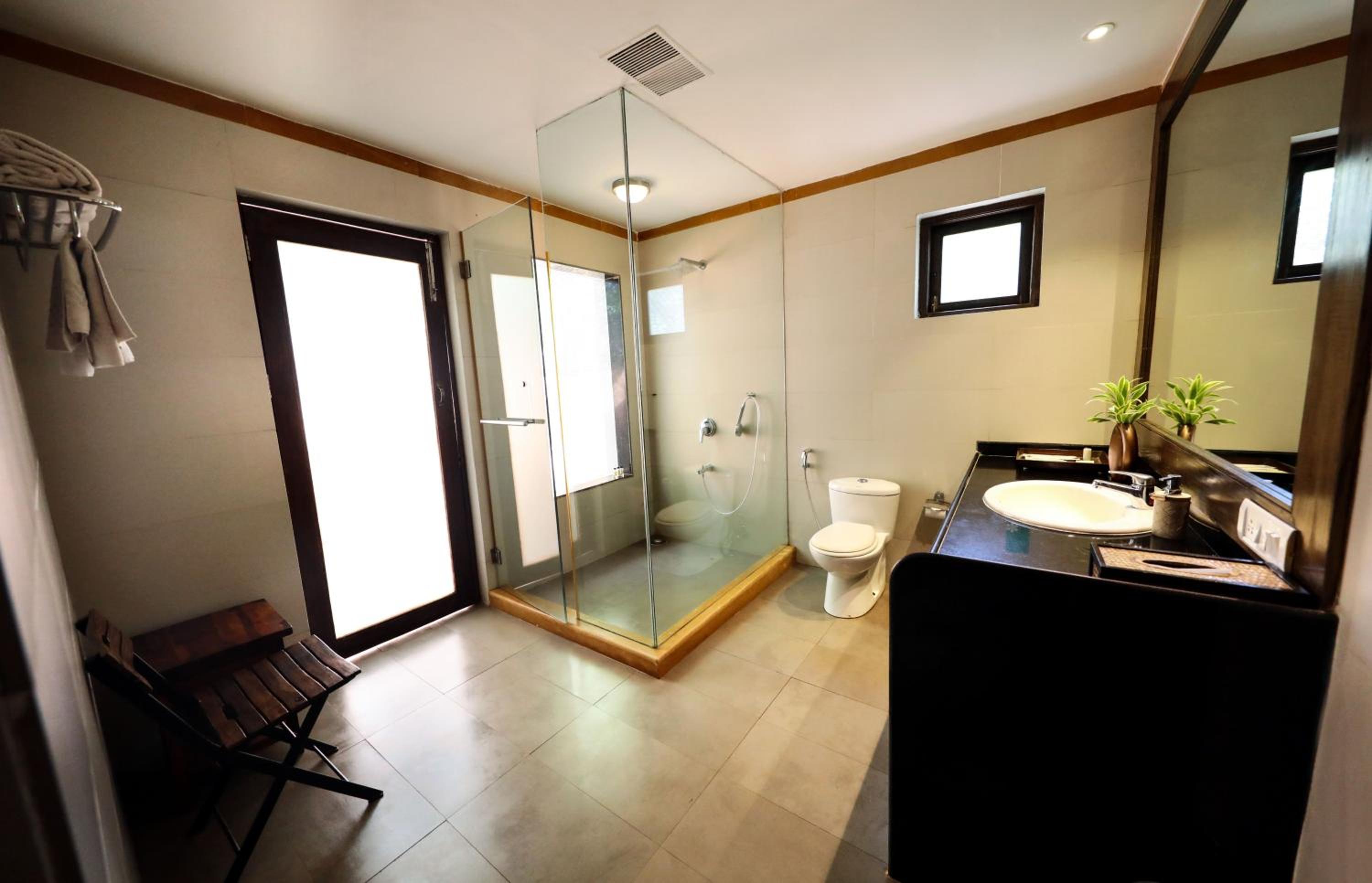 Hazel Suite - Photo 2