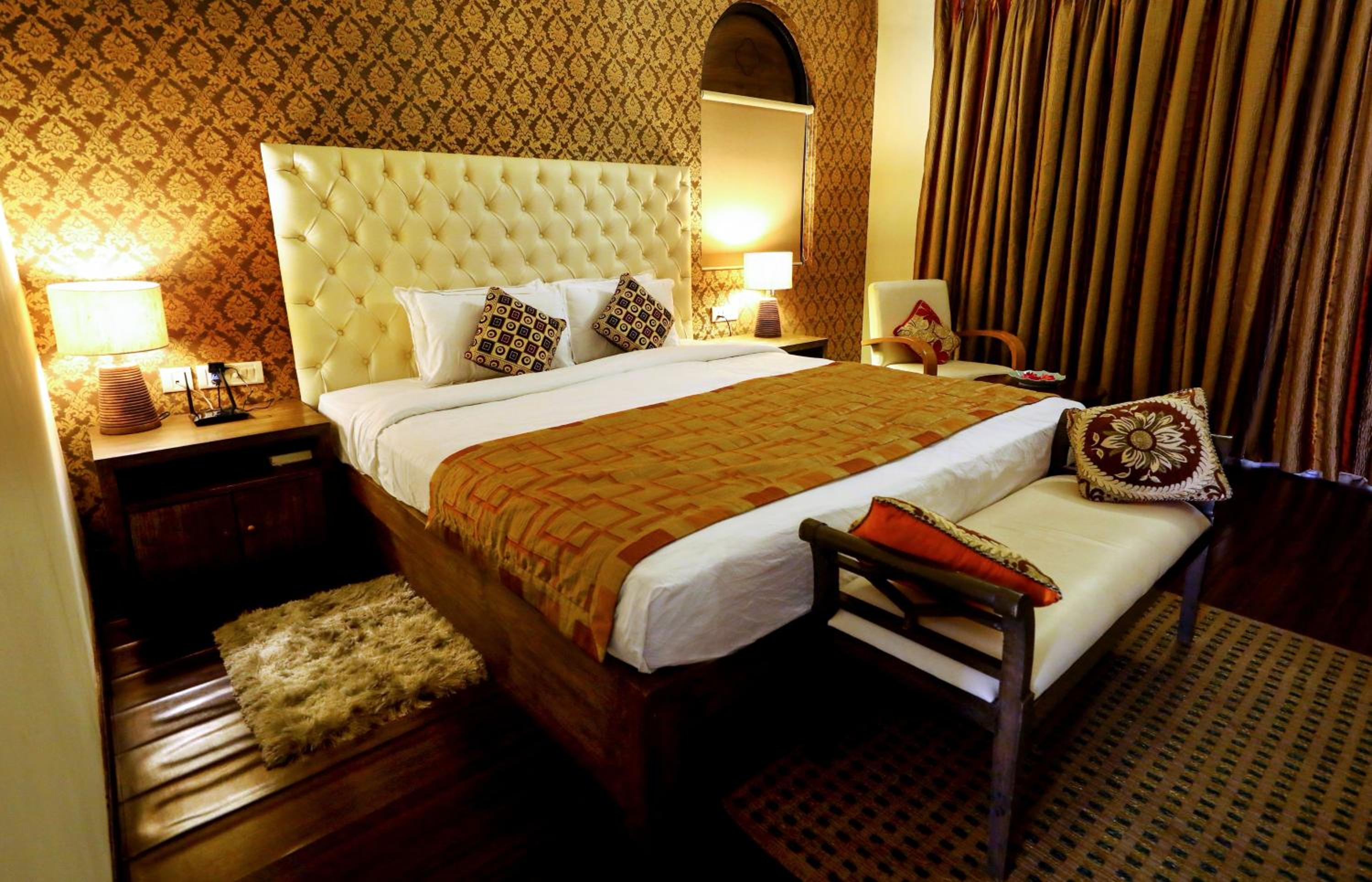 Hazel Suite - Photo 9