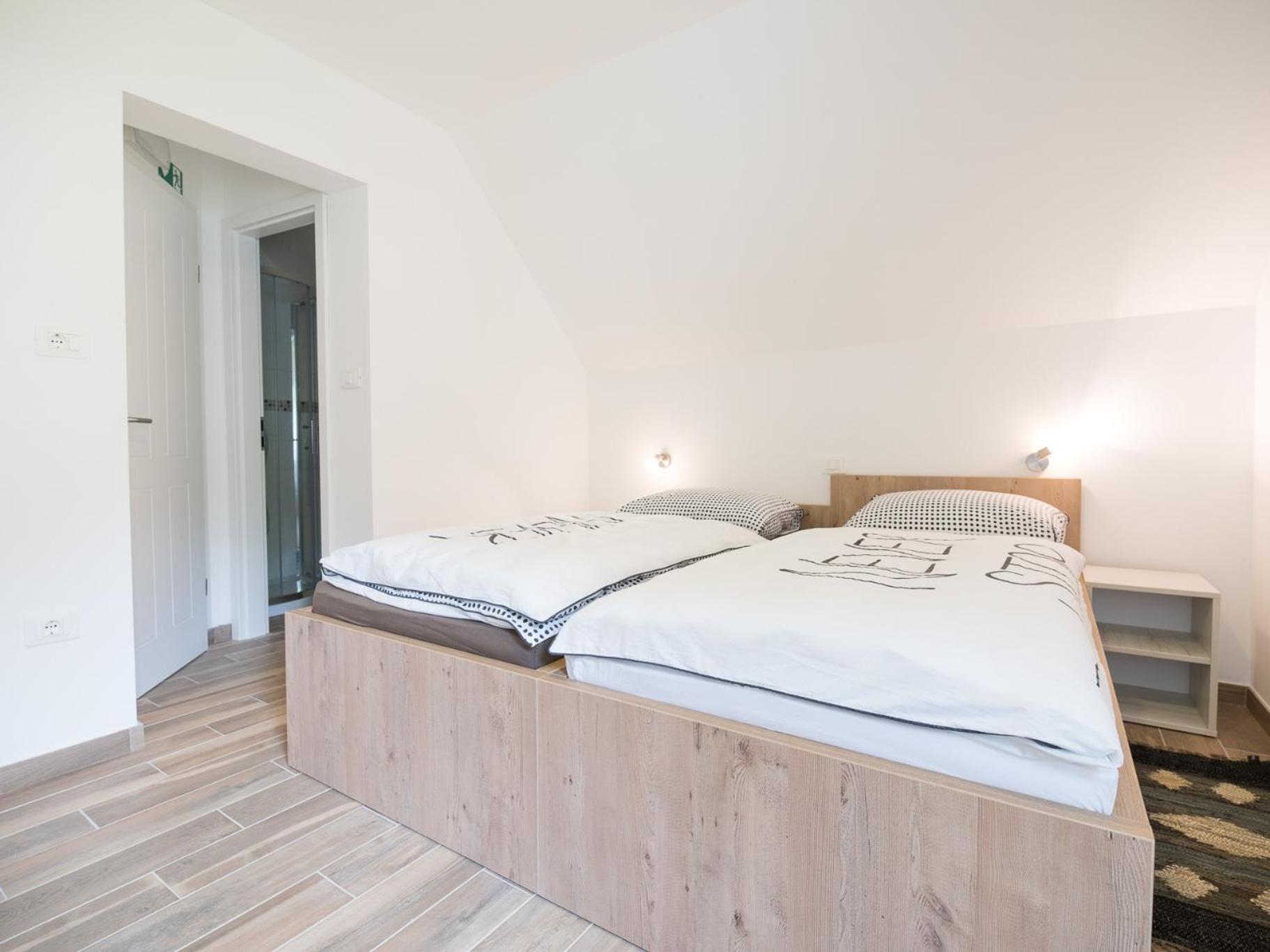 Double Room with Private Bathroom photo 1