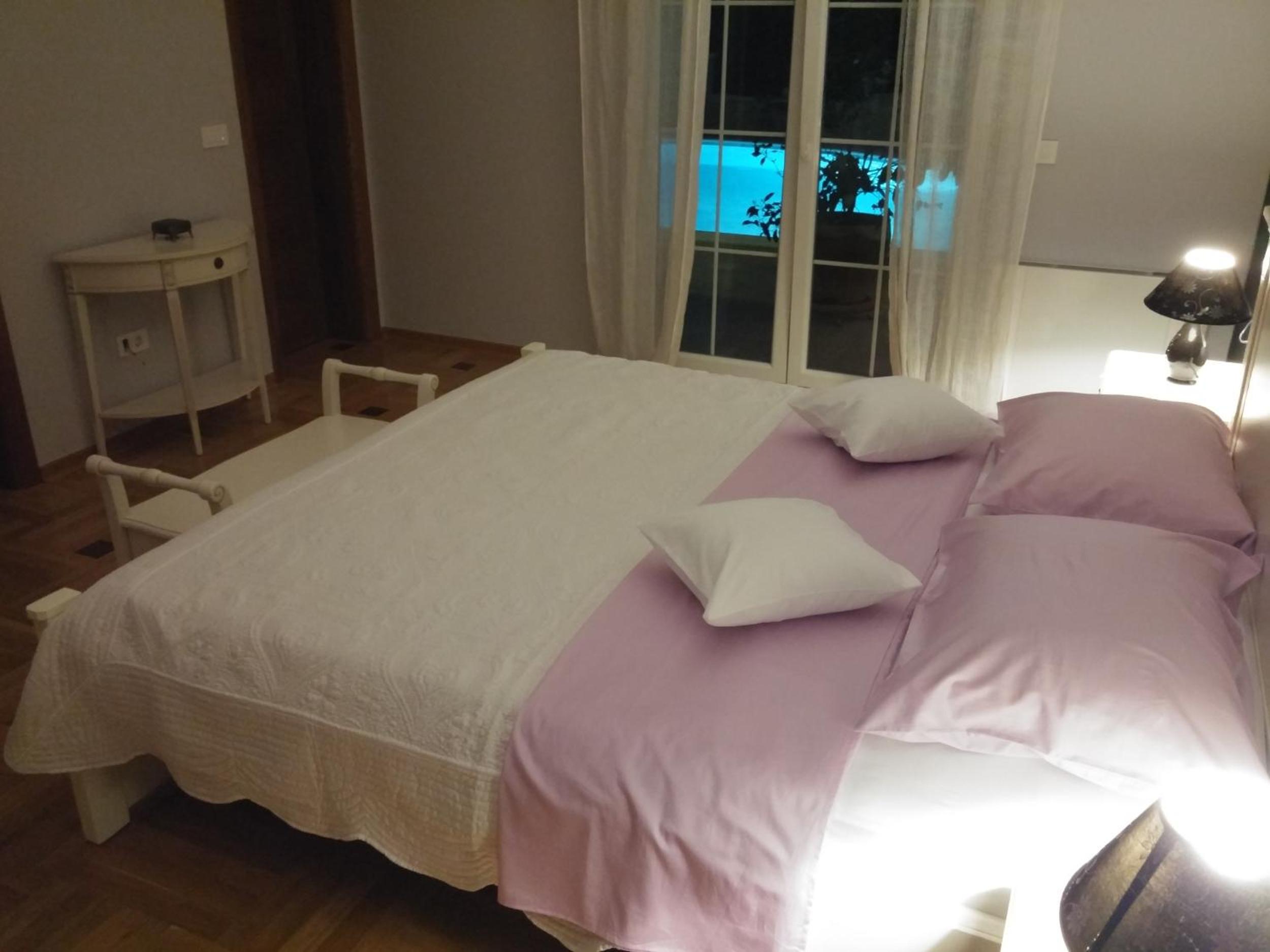Villa - Photo 3