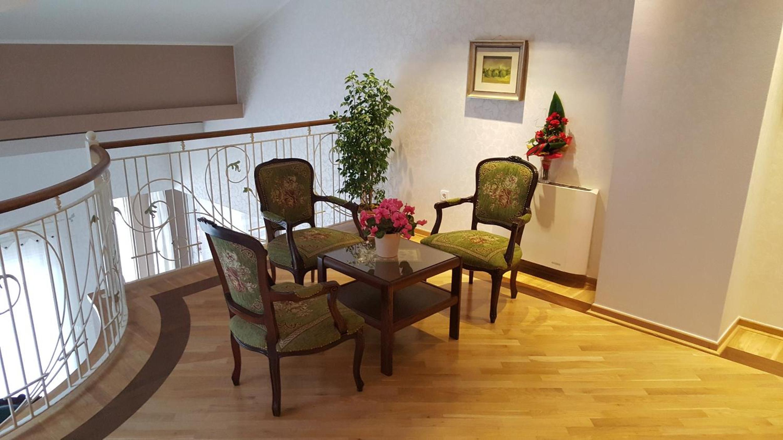 Villa - Photo 16