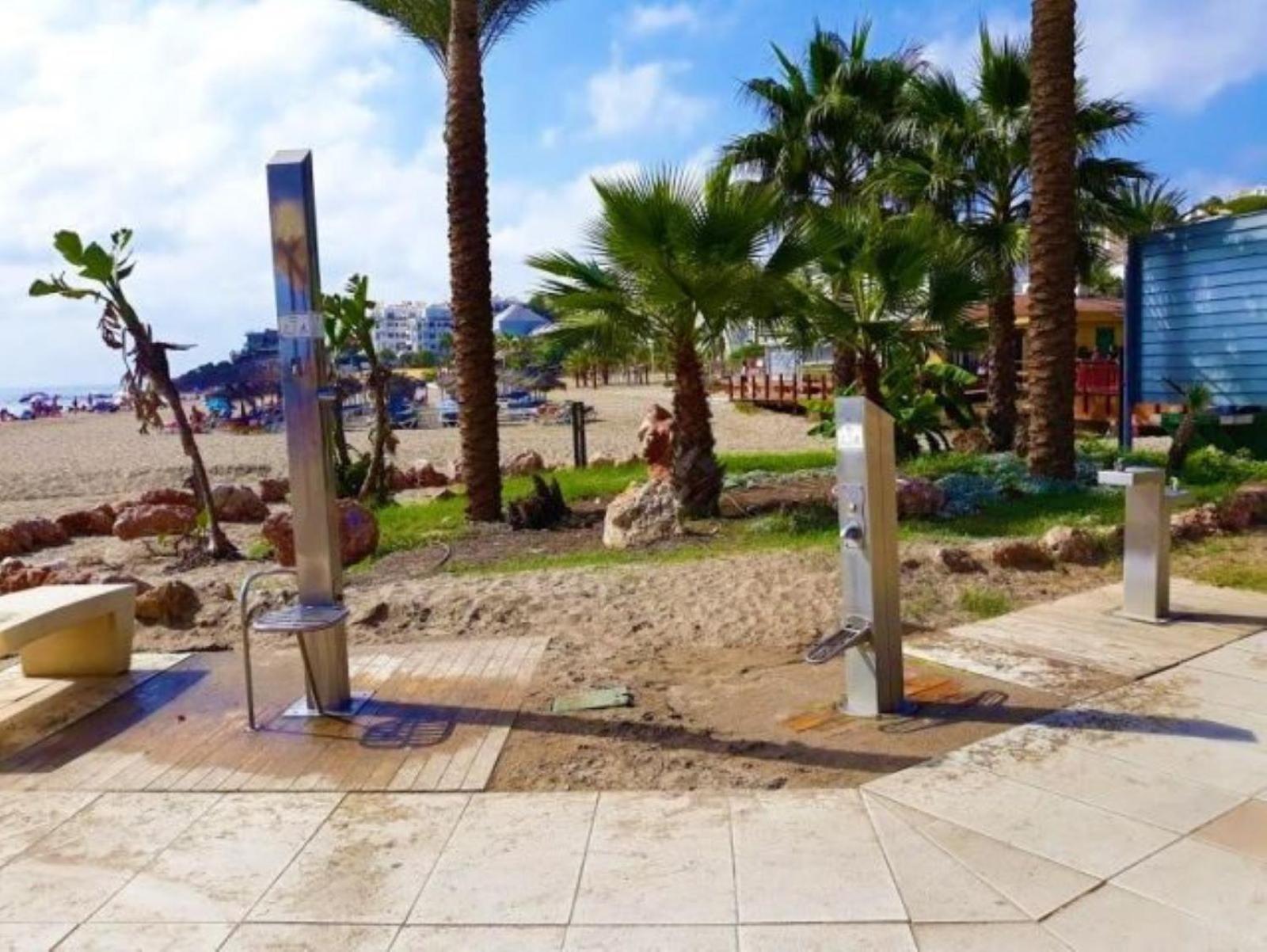 Apartment With Sea View photo 2