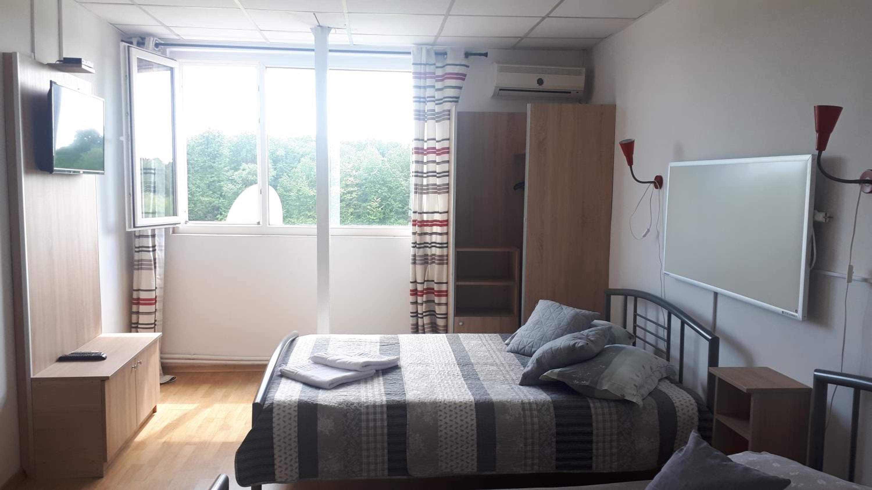 Triple Room - Photo 1