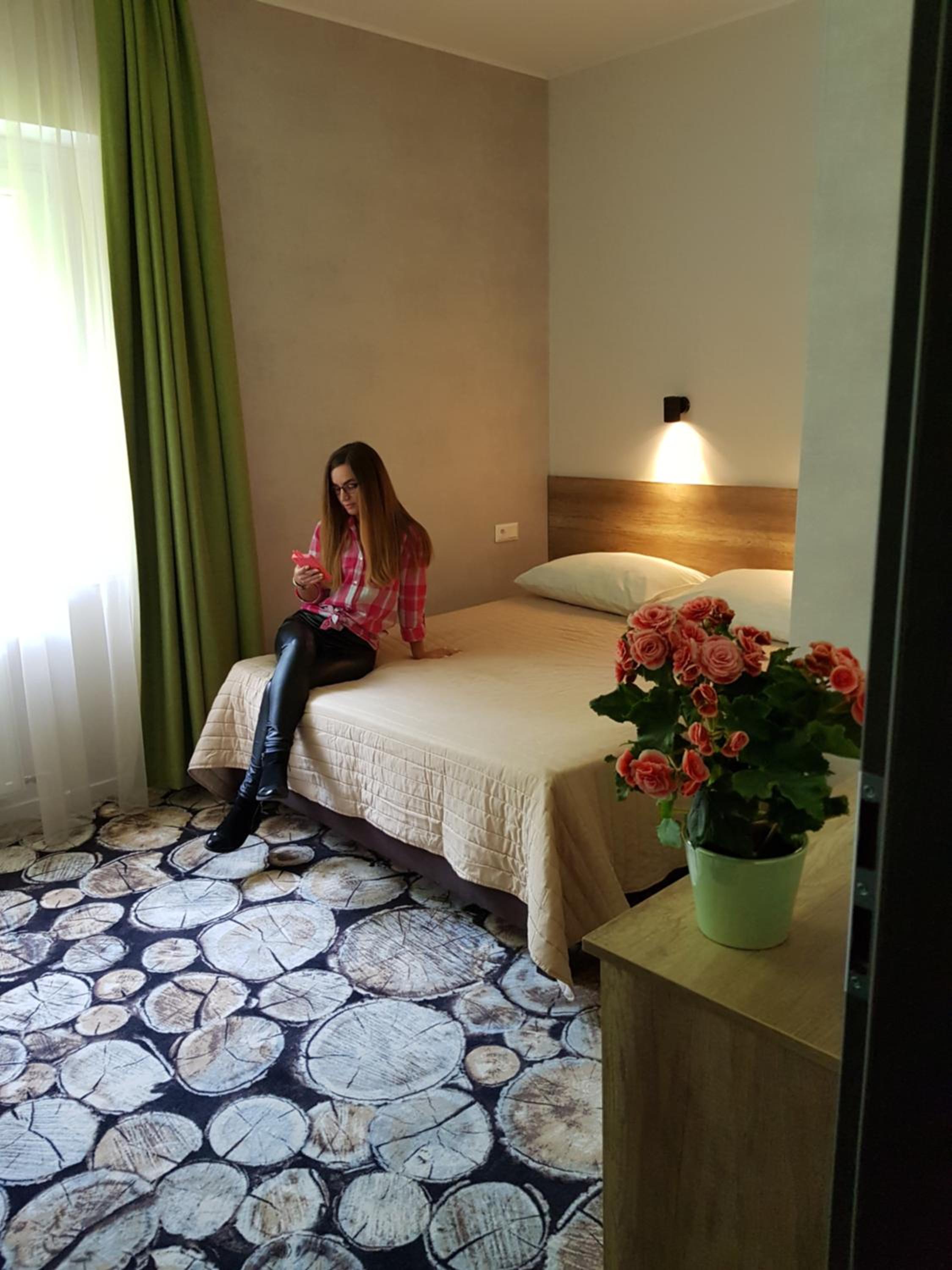 King Suite with Balcony photo 3