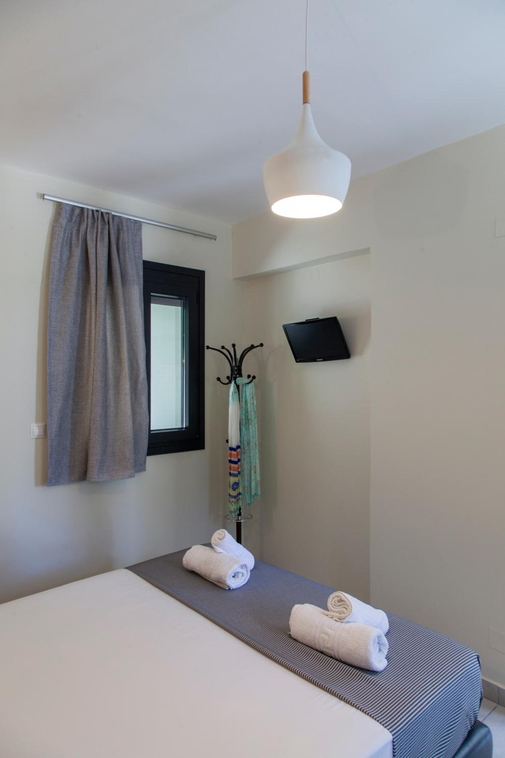 Apartment with Terrace photo 2