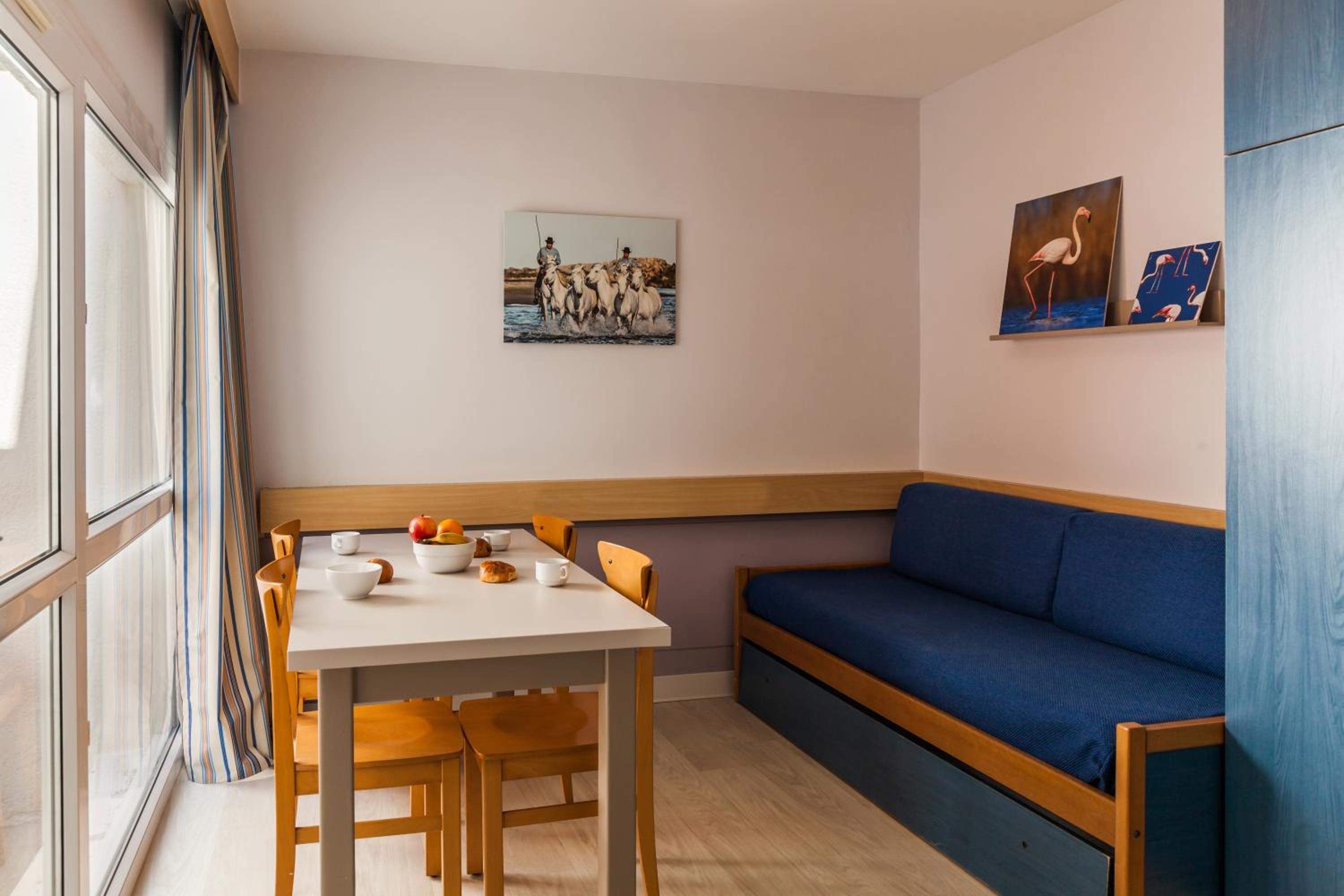 Two-Bedroom Apartment with Terrace (6 People) - Ground Floor - Photo 8